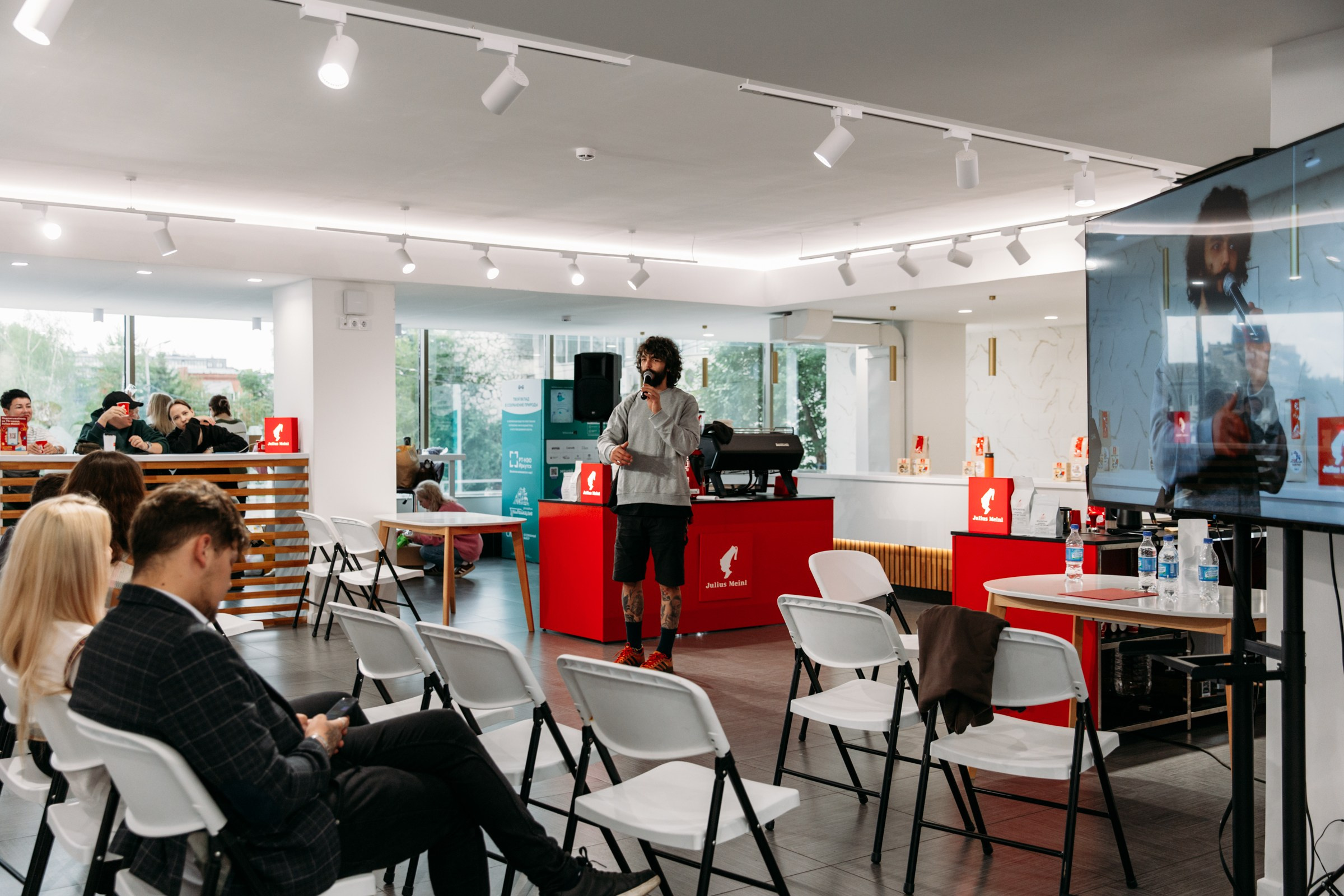 Чемпионат для бариста от Julius Meinl 2025. Фотограф в Иркутске Евгения Айвазова