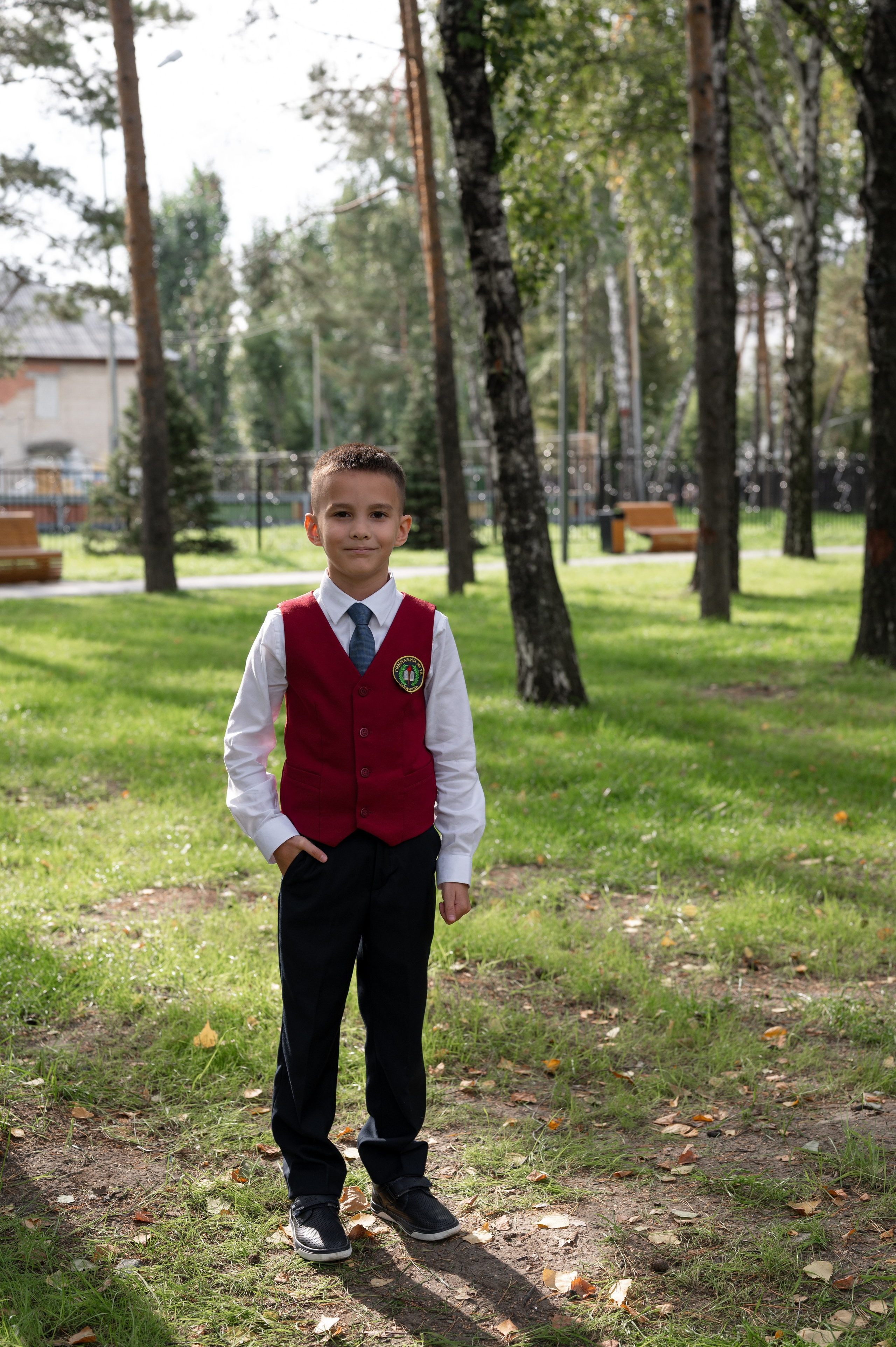 1 сентября 16 гимназия 2 класс (линейка + в классе+ на улице). Фотограф новорожденных, семейный детский в Тюмени Татьяна Морозова