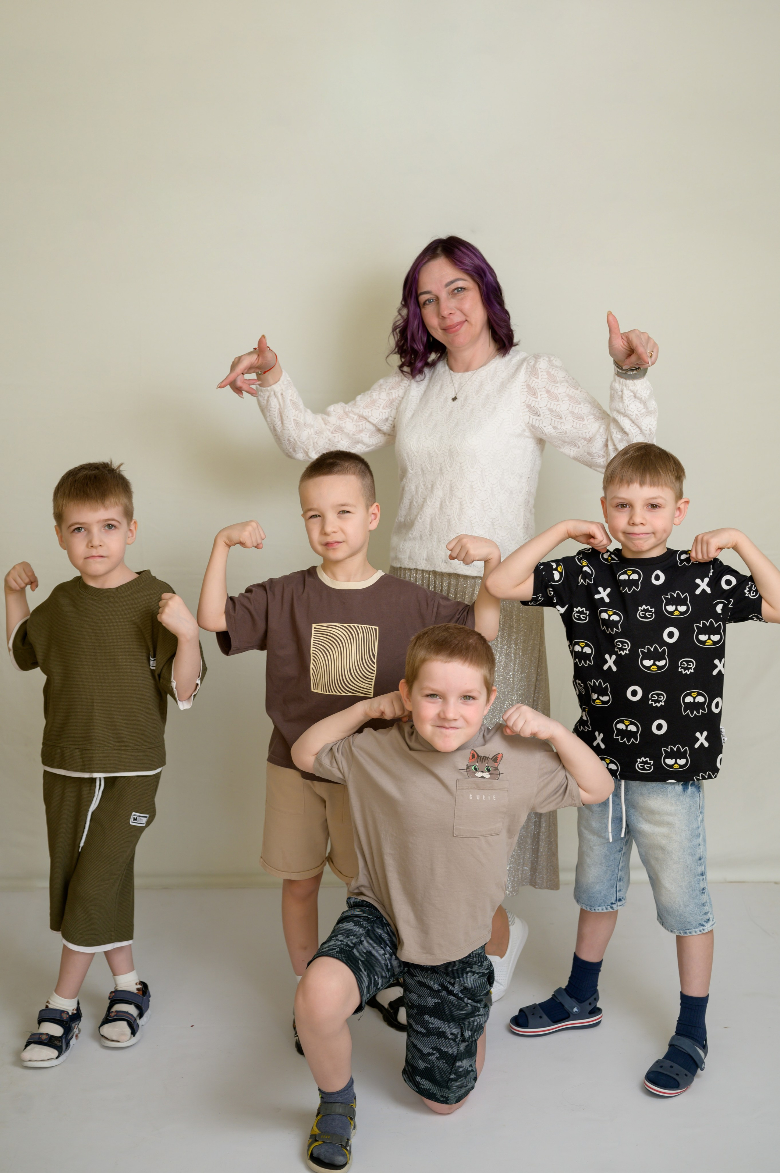 Д/с№ 3к3 группа «Фантазёры» (индивидуальный дизайн) + рисунки детей. Фотограф новорожденных, семейный детский в Тюмени Татьяна Морозова