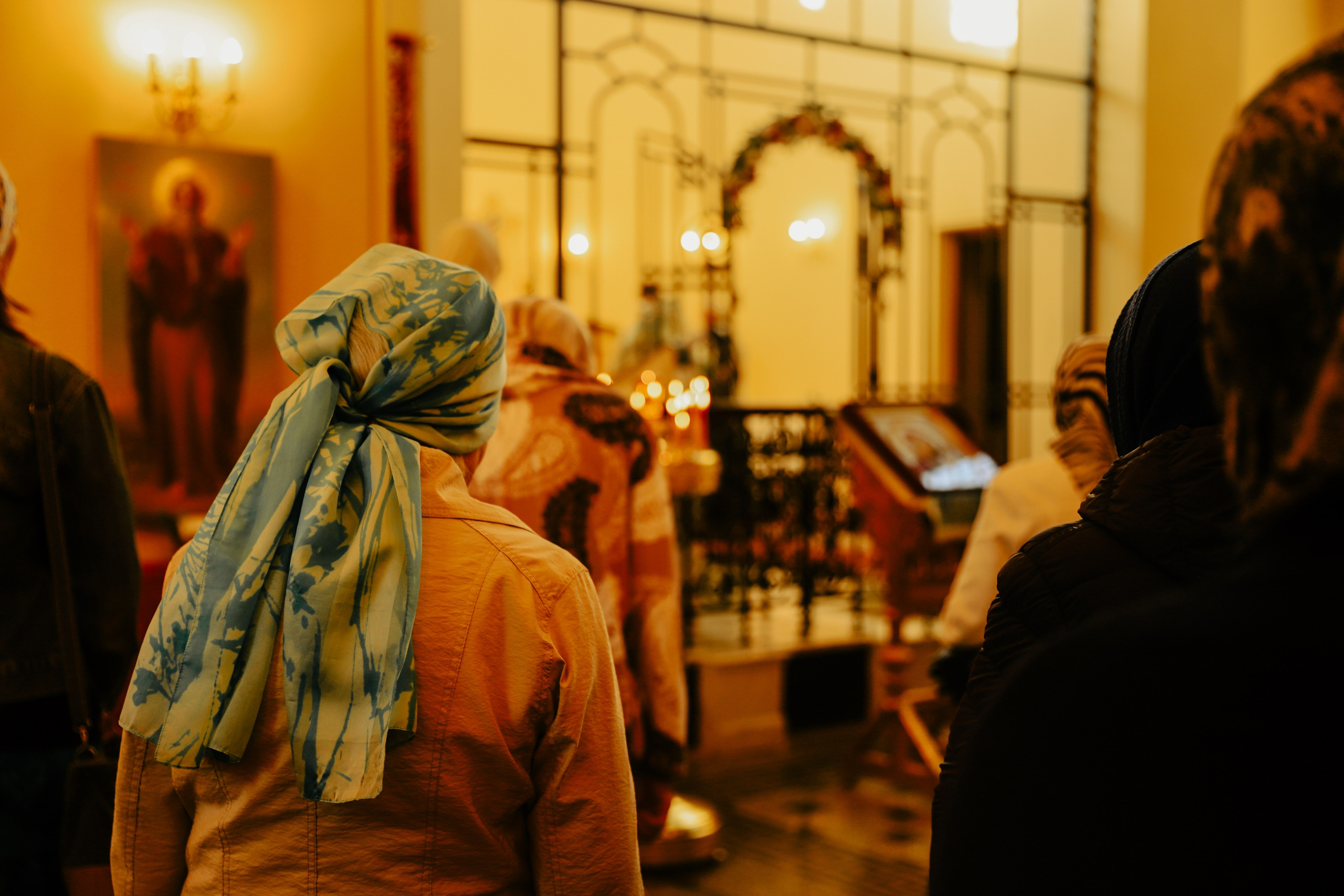 Служба в церкви