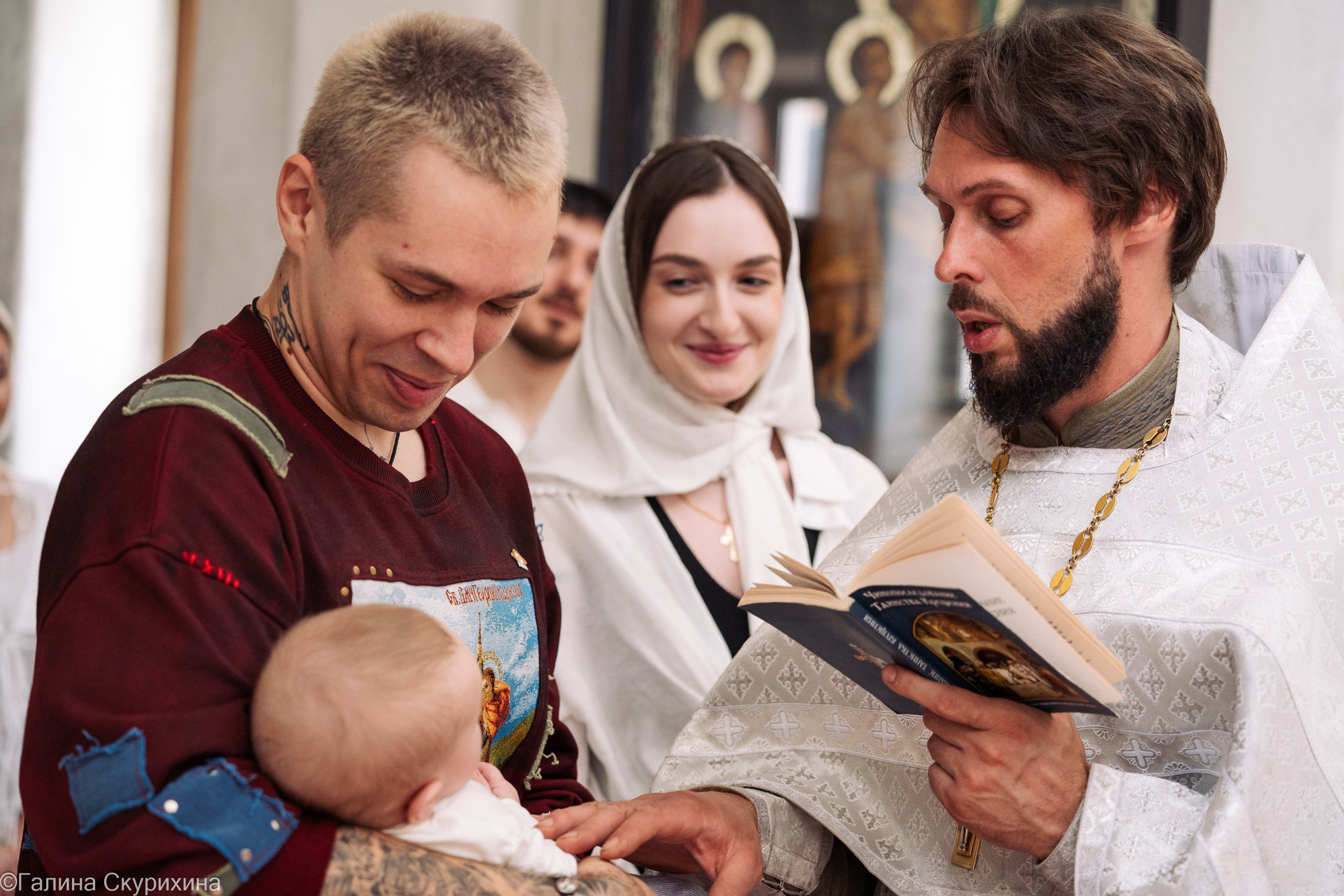 Фотосъемка таинства крещения, крестин в храме Георгия Победоносца Иваново