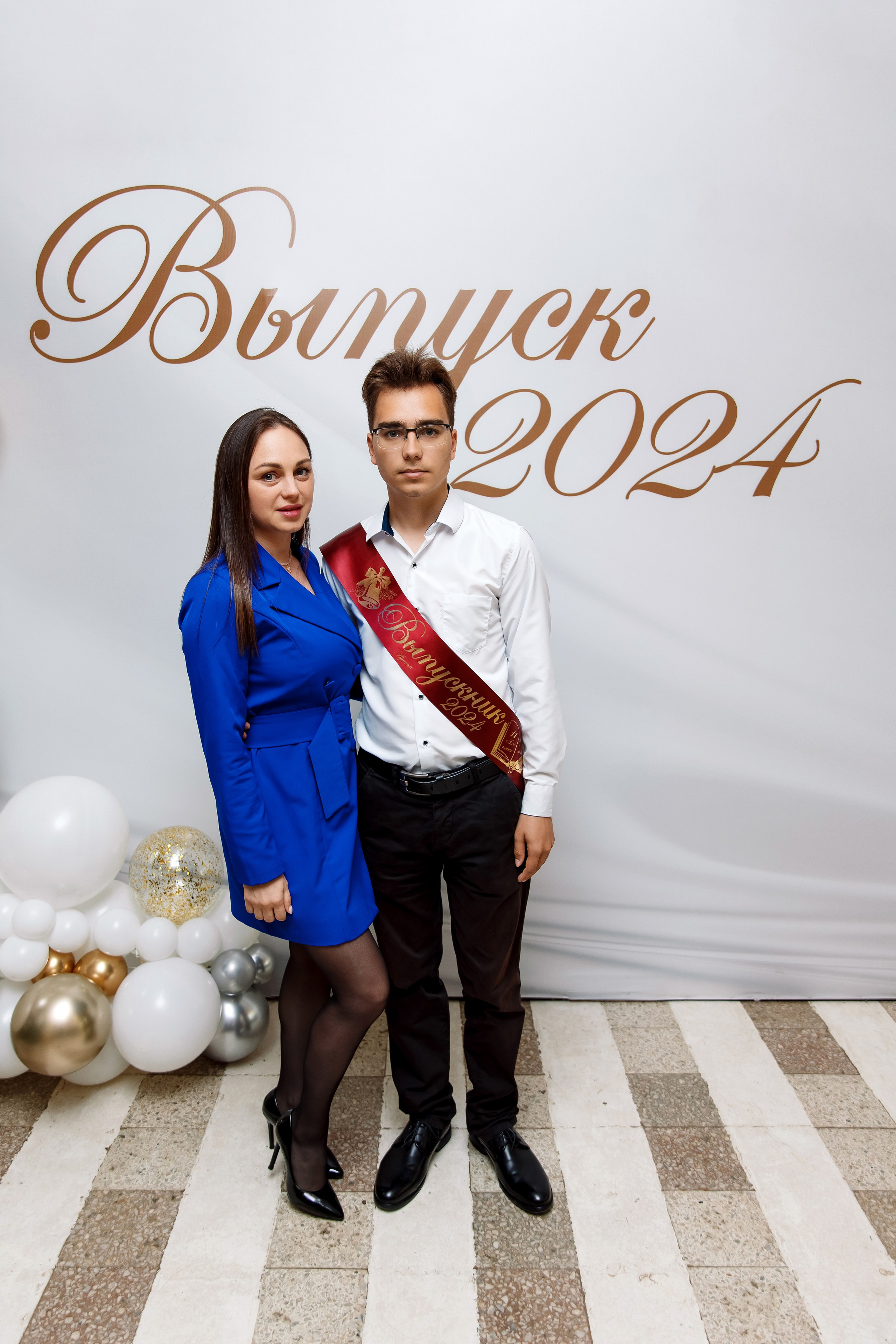 11 класс Последний звонок. Фотограф Любовь Корниенко, Примоский край