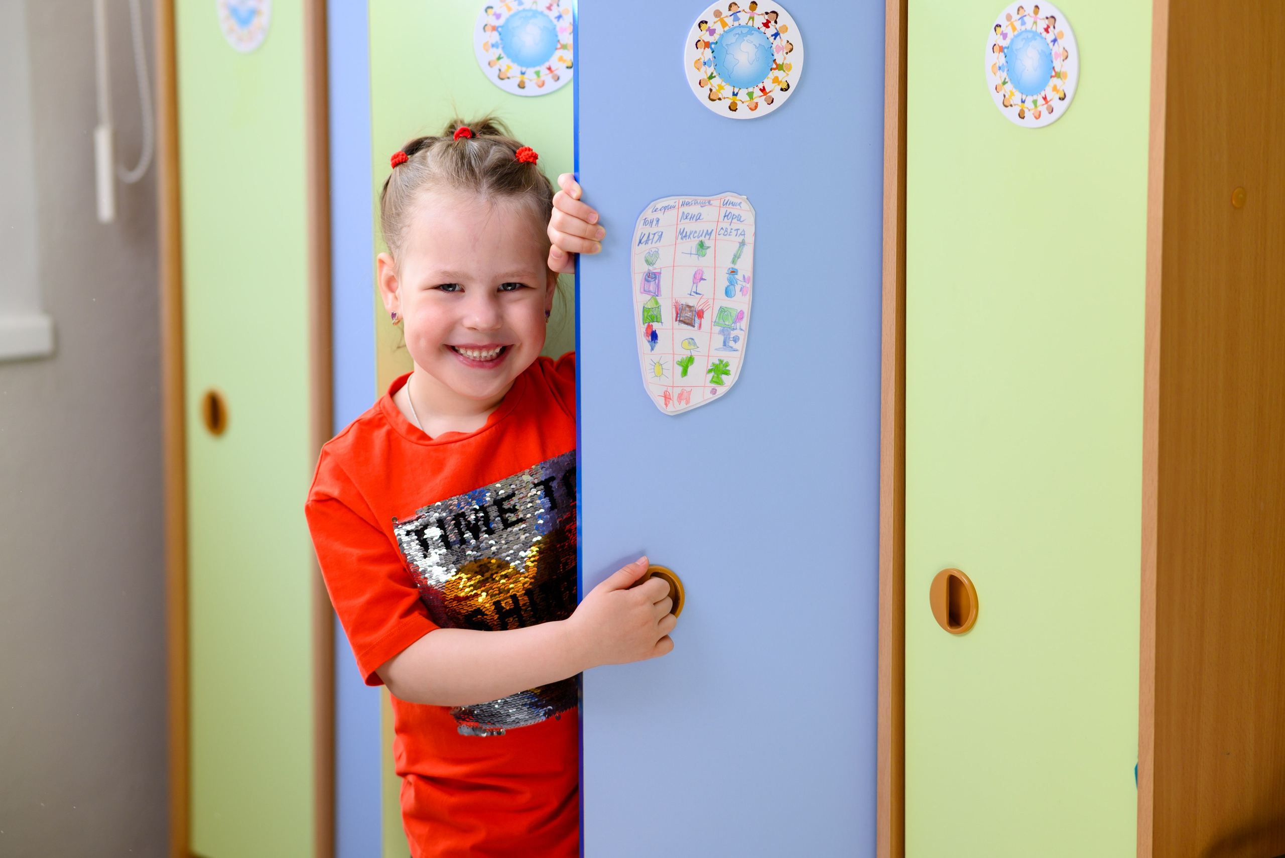 Альбомы для выпускников 1 4 9 11 классов. Выпускные альбомы в Туле и Тульской области для школ и детских садов