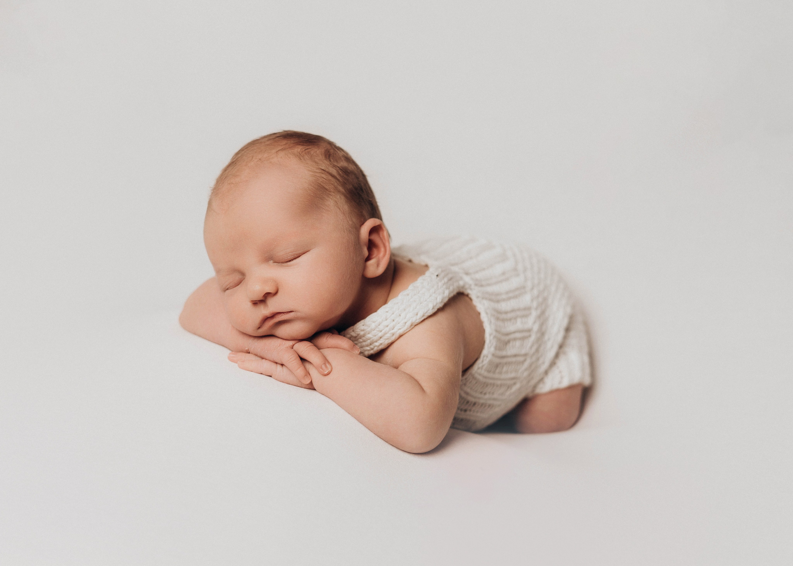 НОВОРОЖДЕННЫЕ МАЛЫШИ. Фотосессия новорожденных в Москве и Московской области