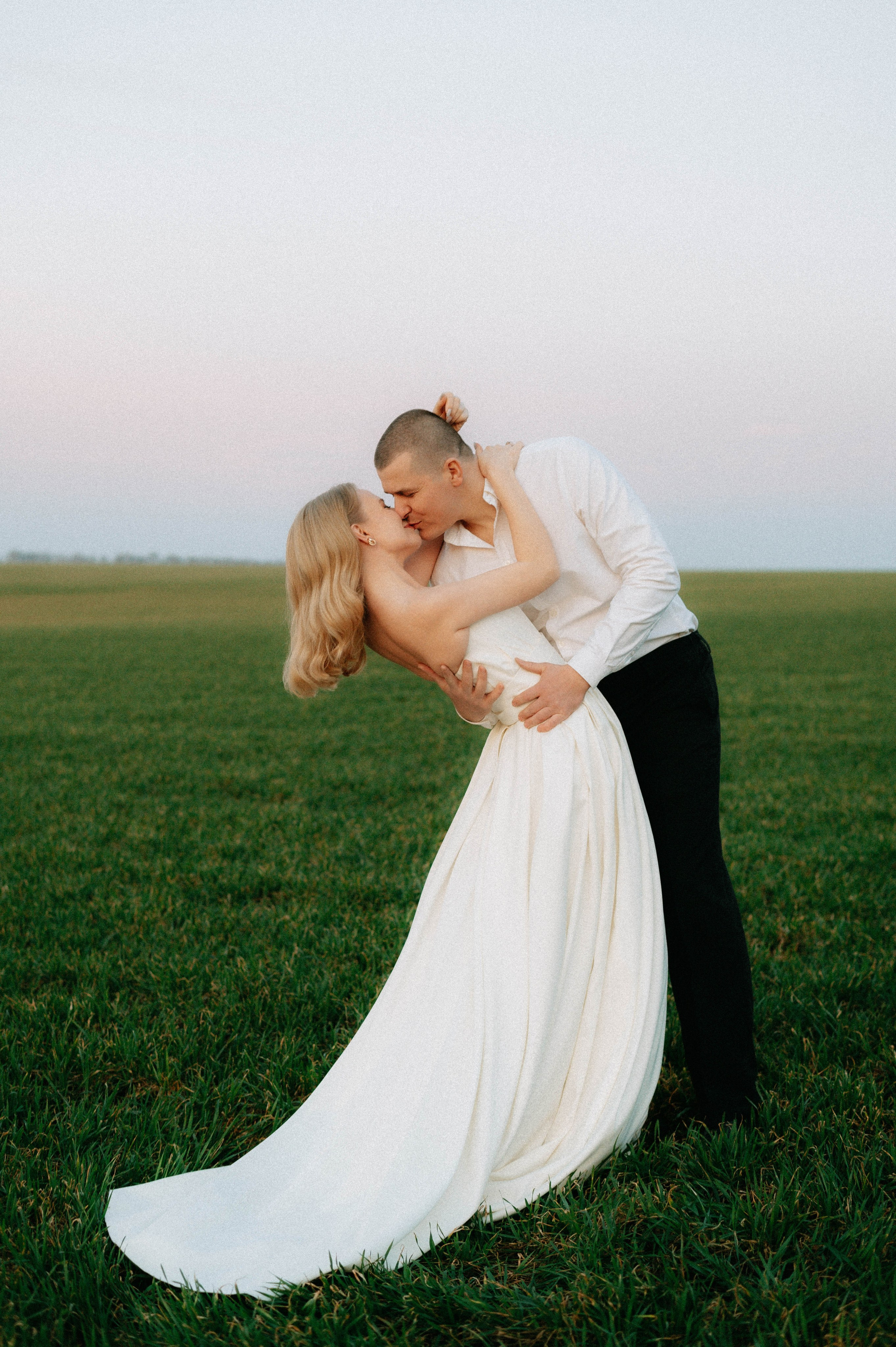 Виктор и Полина Свадебная прогулка. Свадебный и семейный фотограф Волгоград Анастасия Садовникова