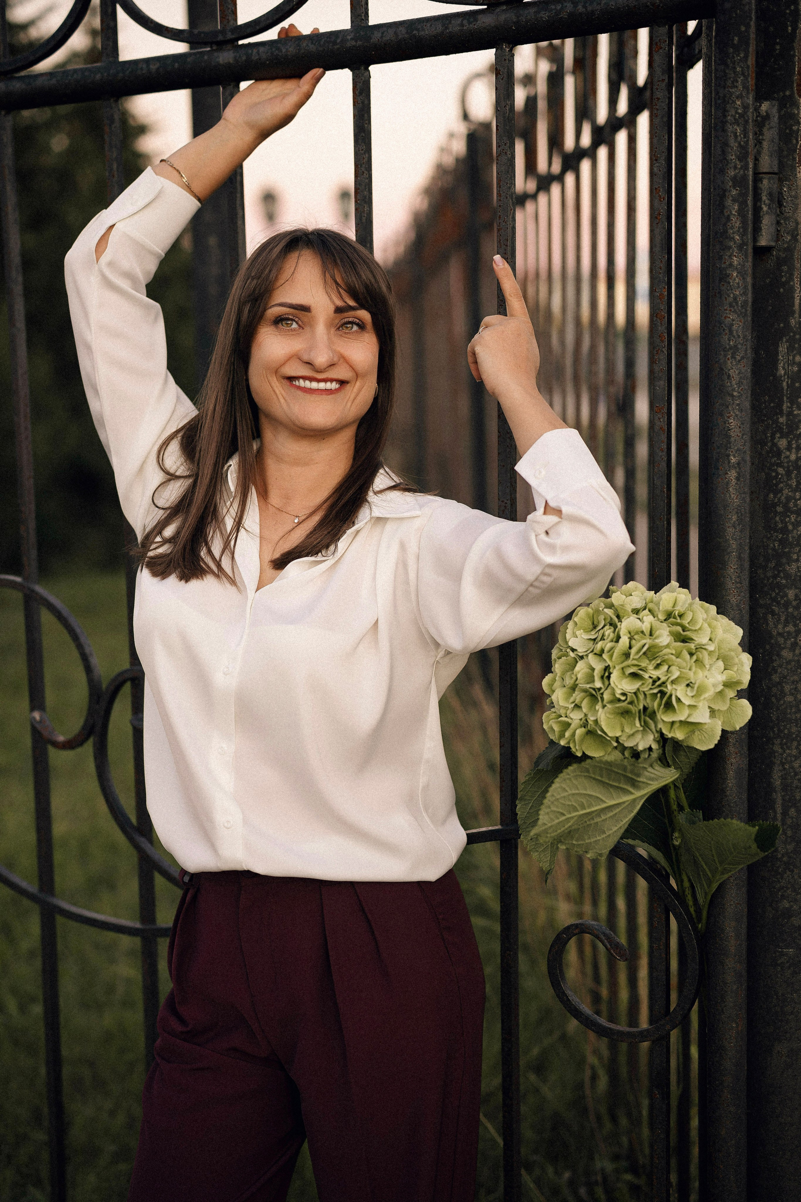 Натали с гортензией. Портретный, семейный и свадебный фотограф в Нарьян-Маре