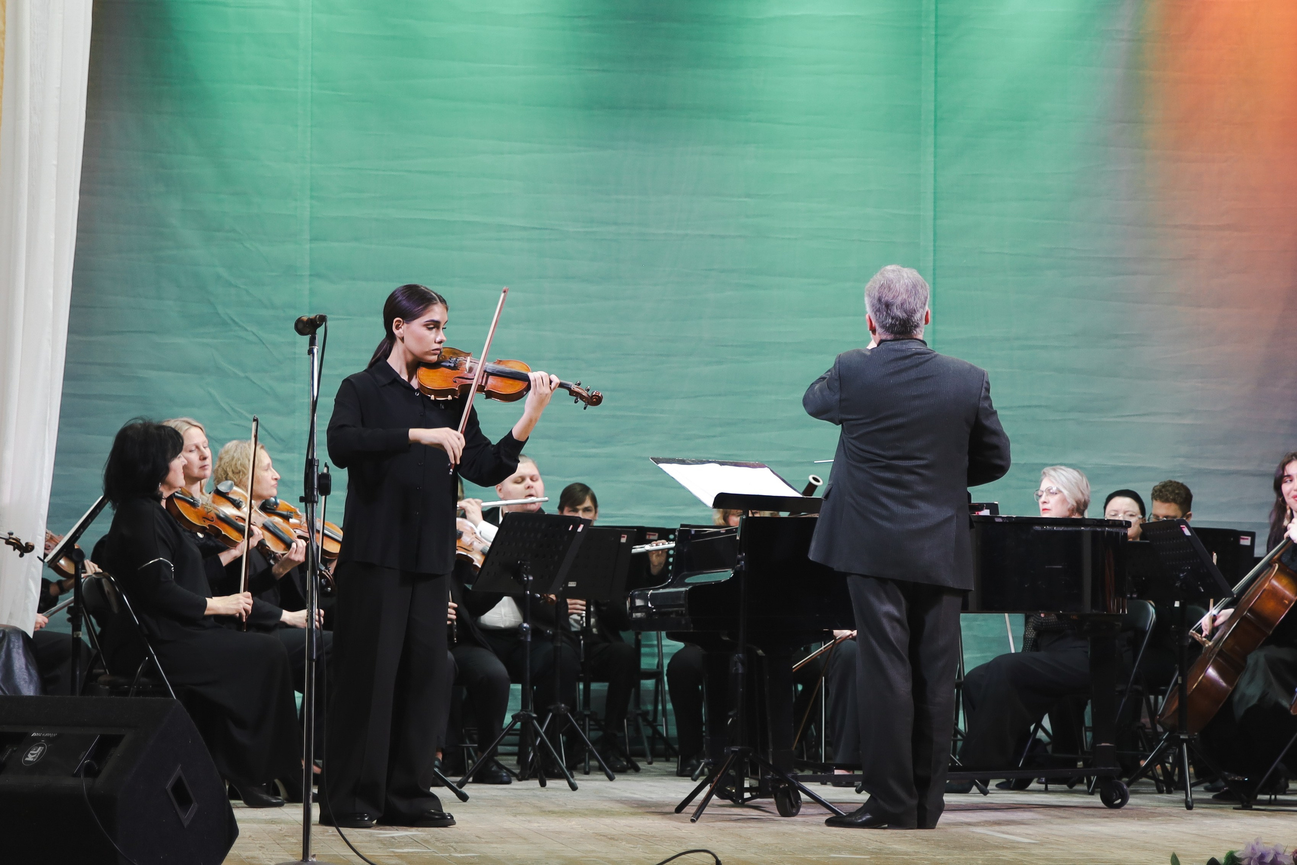 Фотоотчет с награждения стипендиатов города Липецка