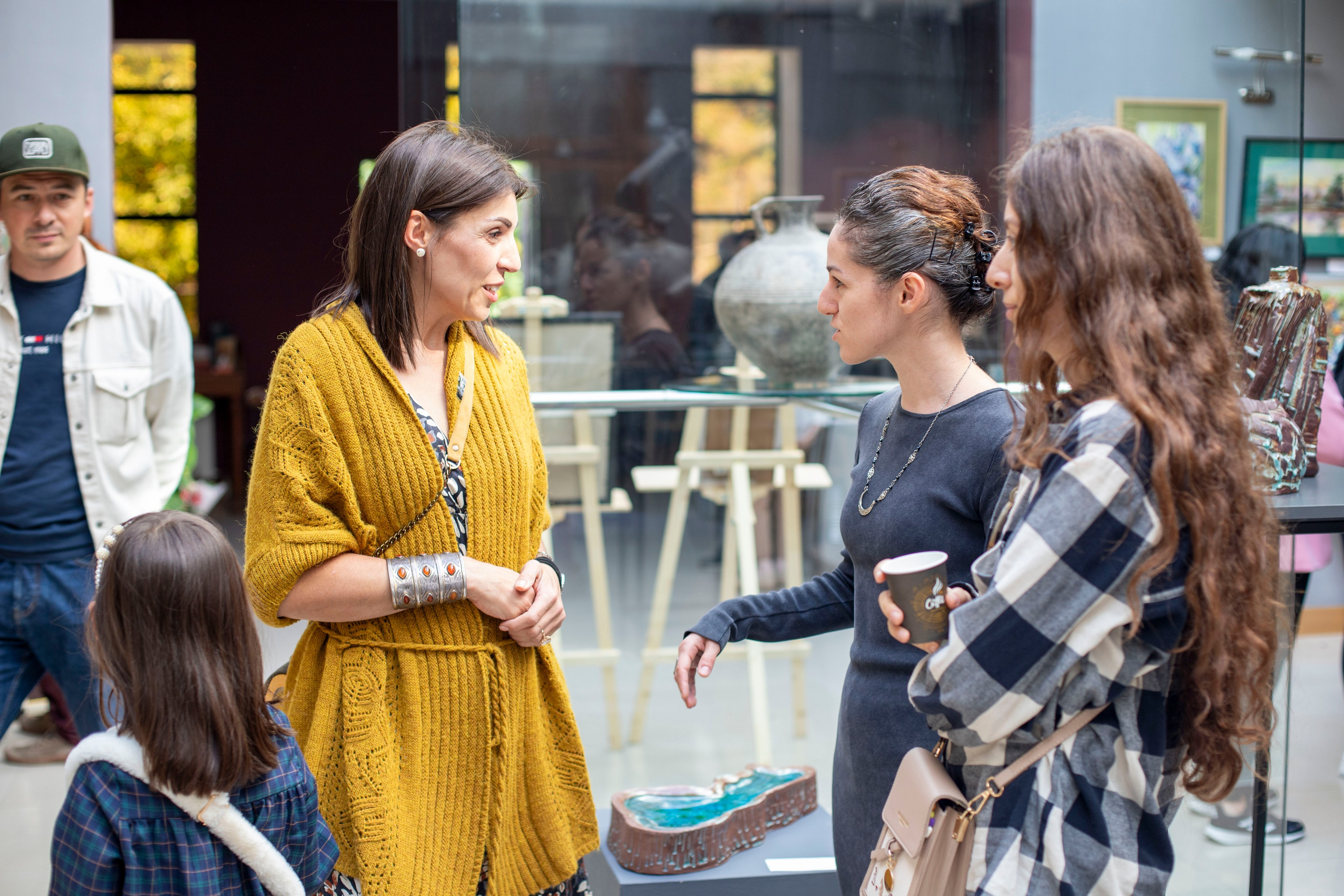 Выставка в г. Дилижан, Армения. Фоторепортаж А.Бабышевой. Арт-фотограф Ксения Якутович