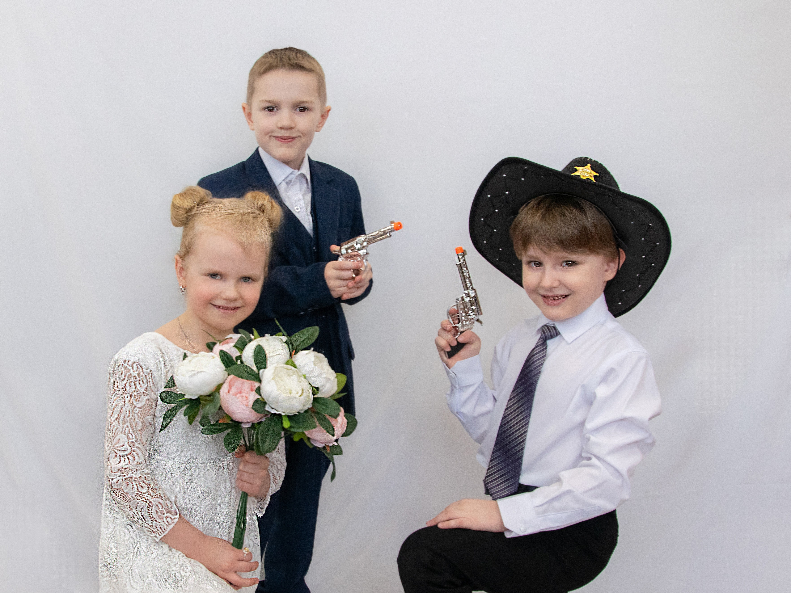 Фотоальбомы Д/С № 27 г. Заполярный выпуск 2025. Фотограф Мария Блохина г. Заполярный Мурманской области