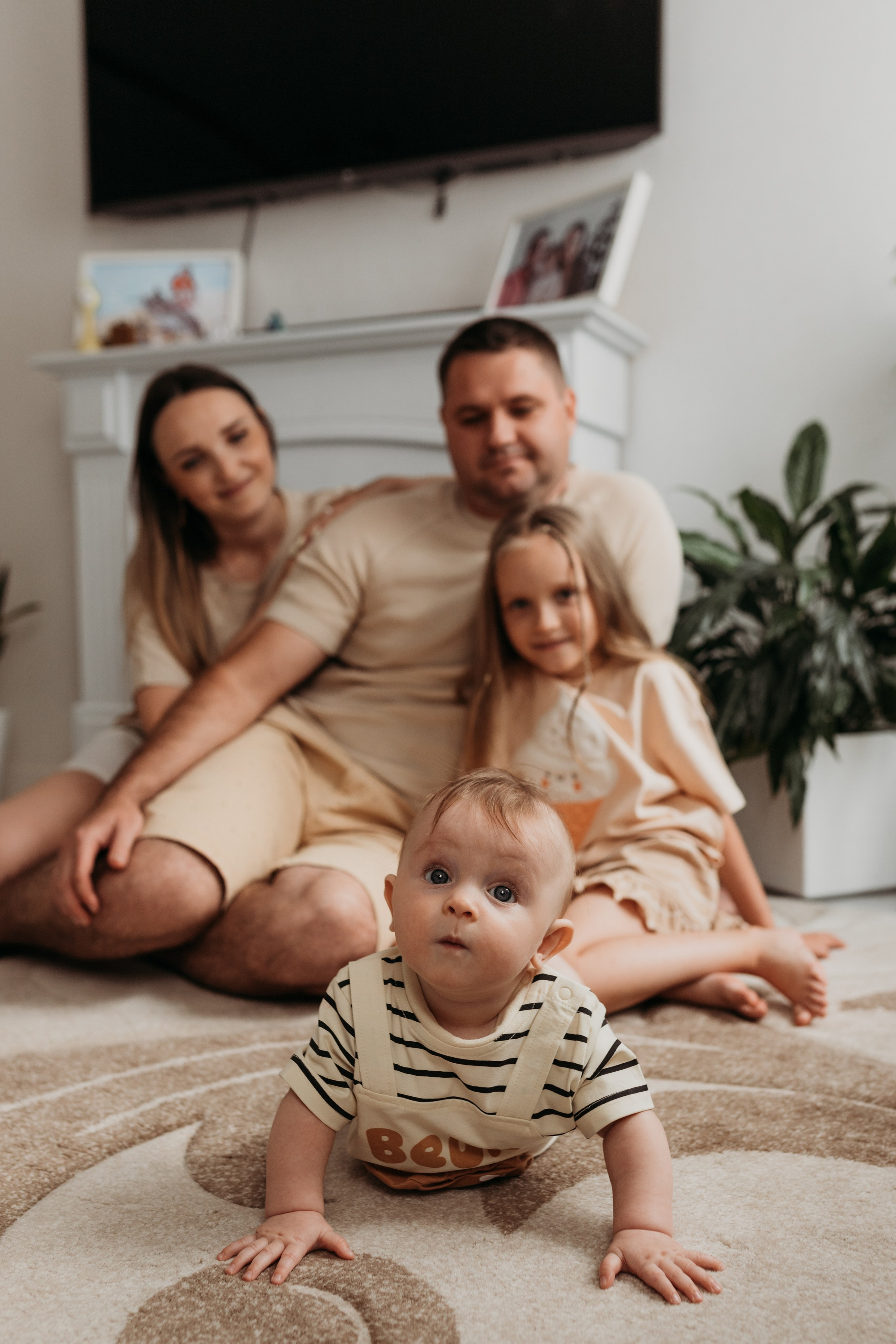 Лайфстайл lifestyle фотосессия новорожденного Барнаул. Фотограф новорожденных в г. Барнаул Ренпенинг Катерина