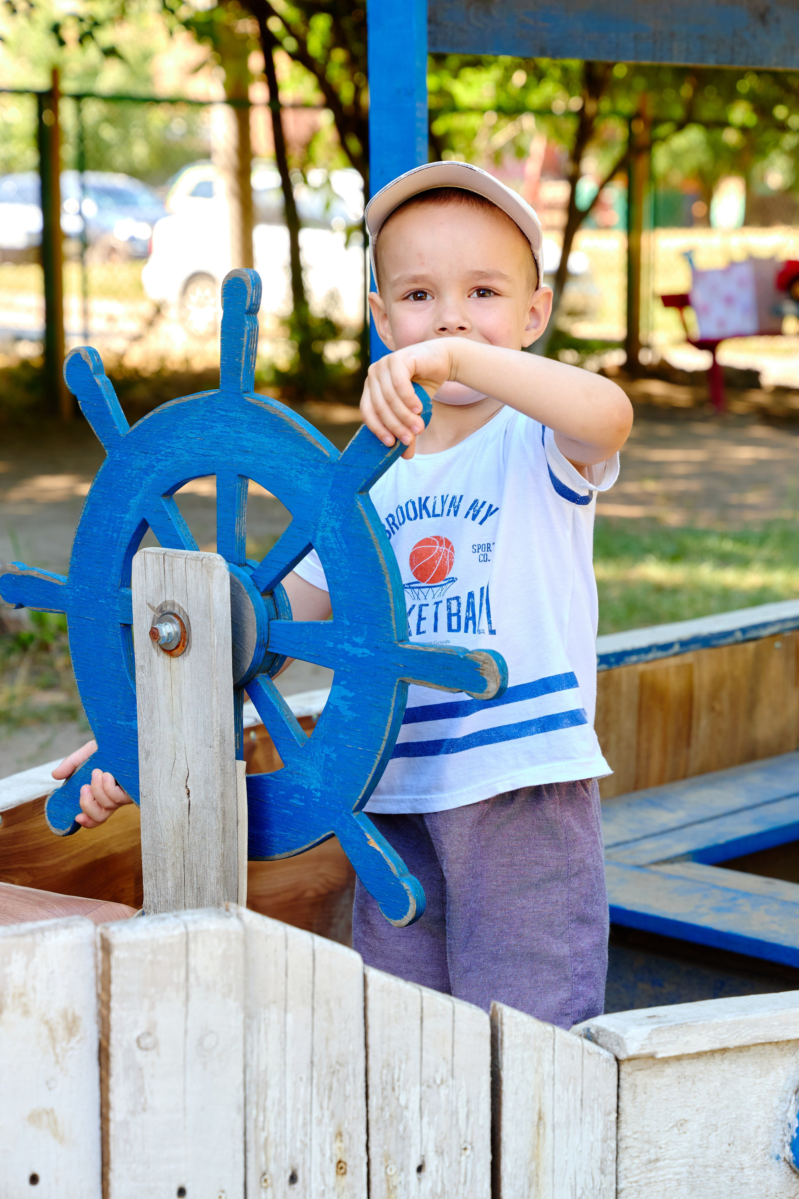 Пример летней съёмки в детском саду № 92 младшая группа Ромашки. Фотограф Выпускные альбомы Таганрог Сергей Коробченко