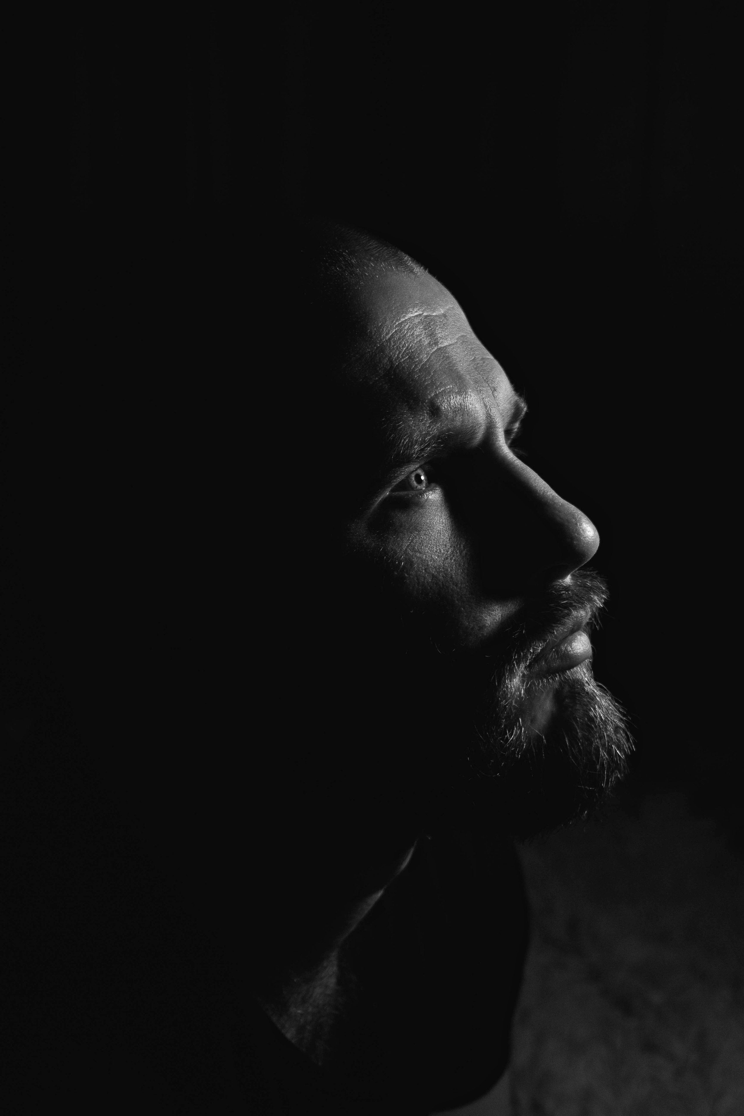 АВТОПОРТРЕТ. Репортажный и портретный фотограф Михаил Мартиросян