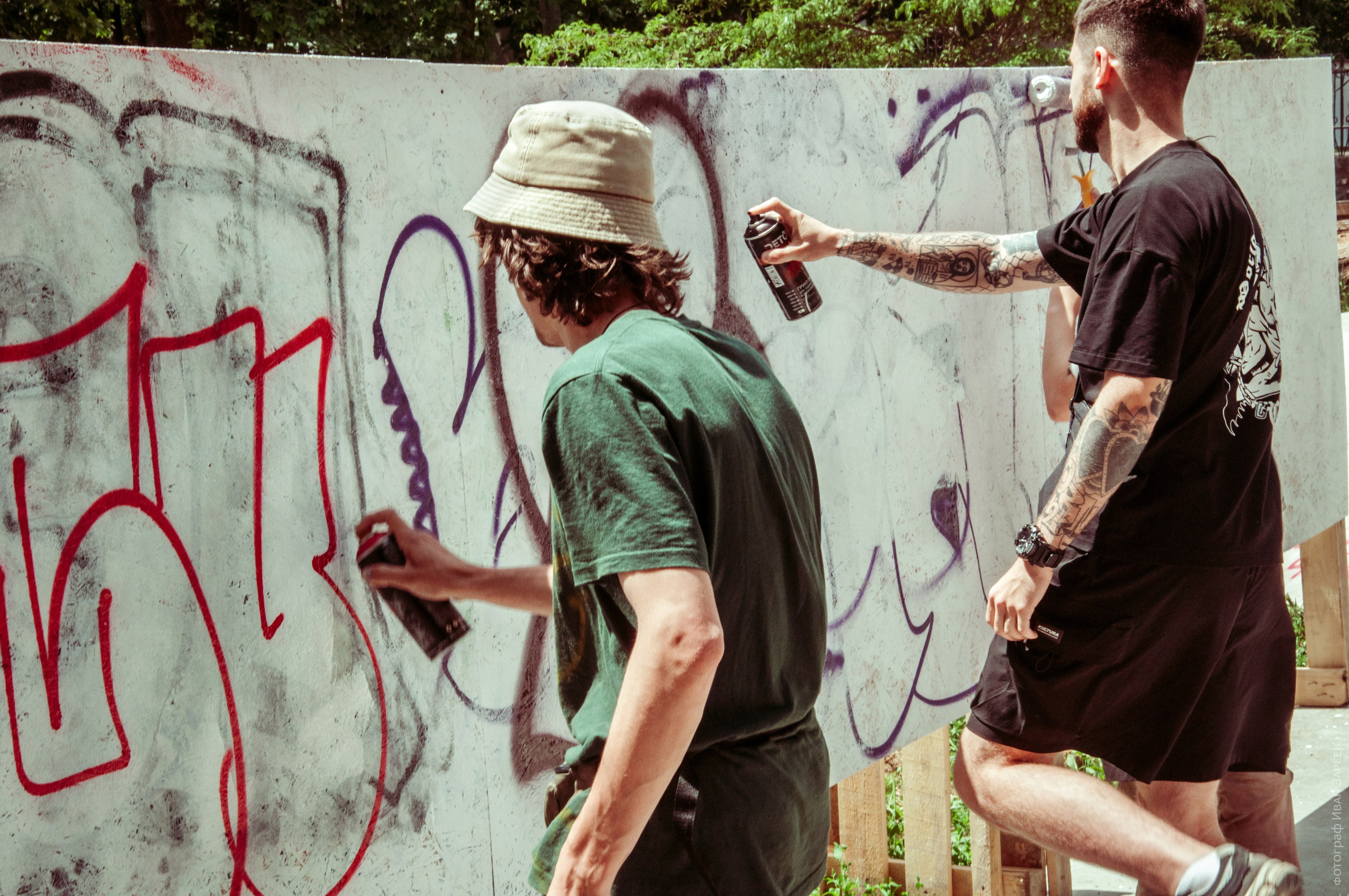 Граффити и брейкинг. Репортажный фотограф в Симферополе Зареев Иван