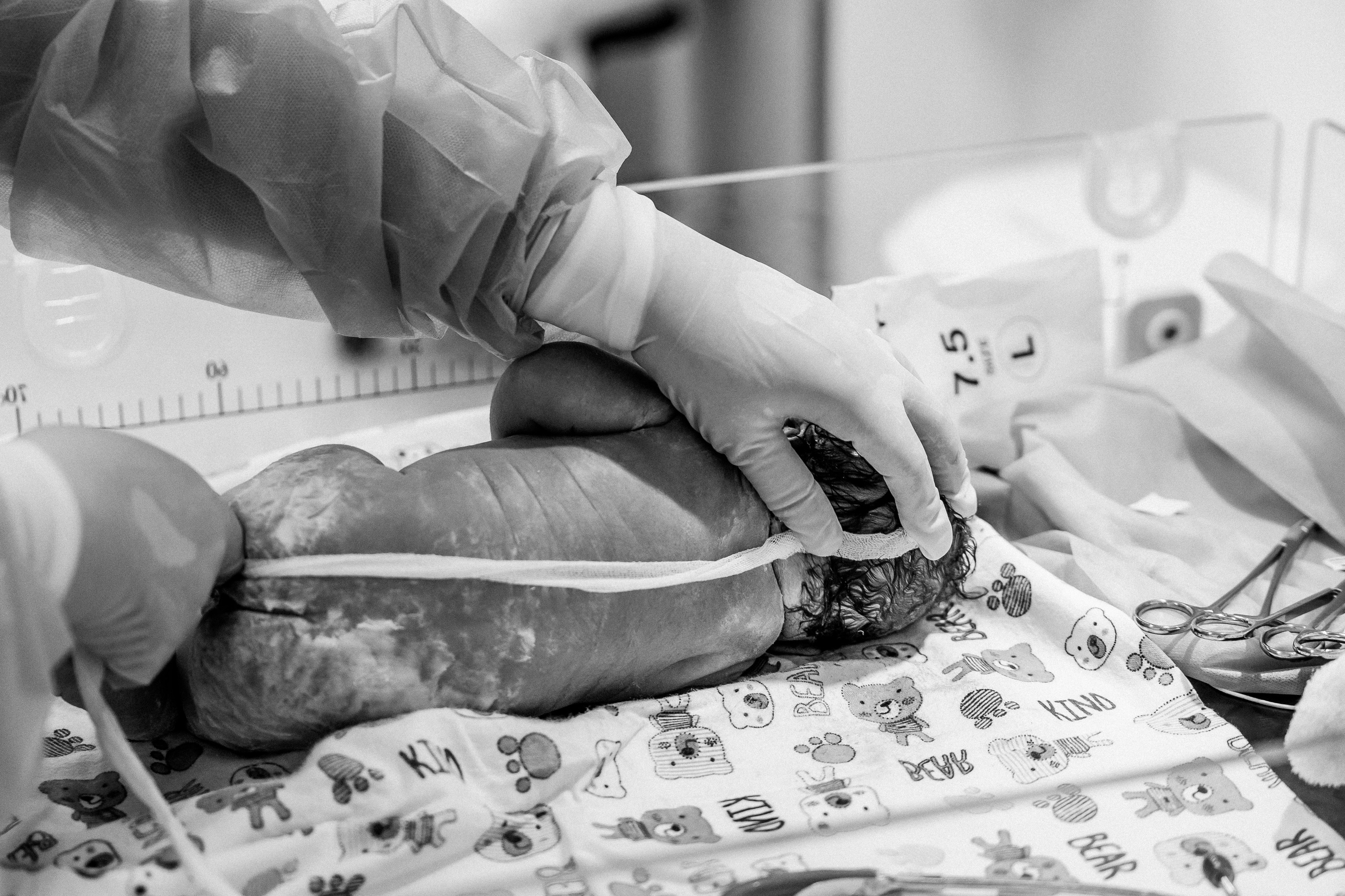 Рождение Оли. Семейный и детский фотограф в Краснодаре. Фотограф новорожденных. Фотограф ньюборн. Фотограф родов Краснодар. Катя Угнивенко