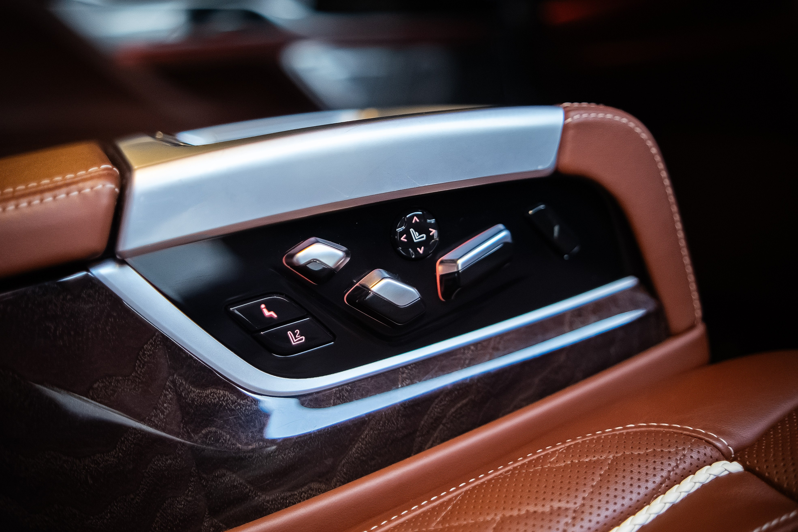 BMW 760Li. Фотограф в Новосибирске Владислав Унтерберг