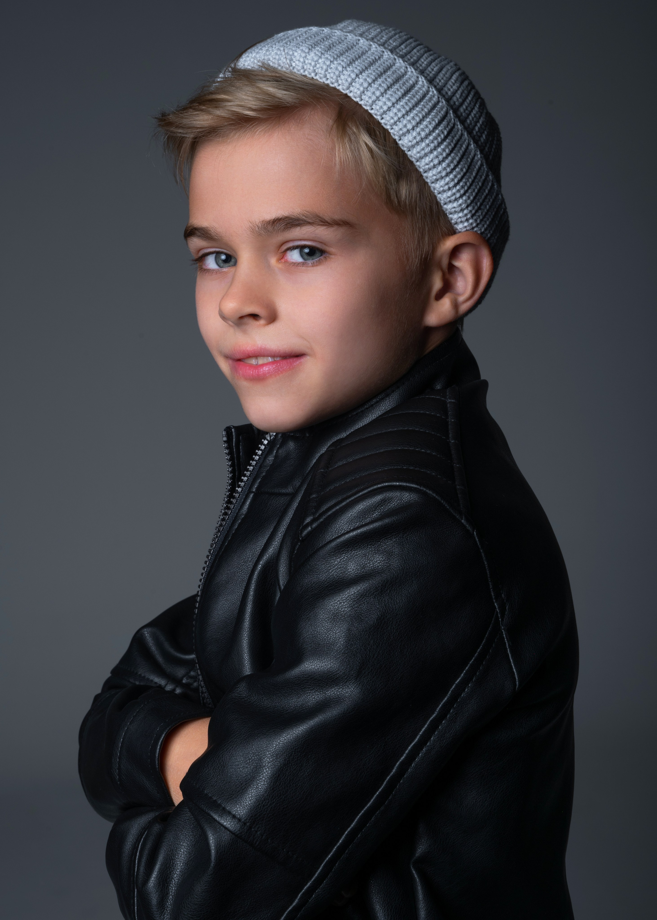 Иван. Фотограф Москва Виктория Вишневская актерское / модельное портфолио