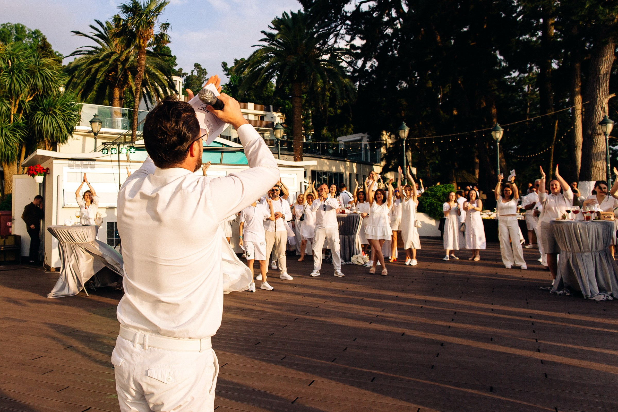 White party в Castello Mare. Фотограф Батуми | Lera Rawlick