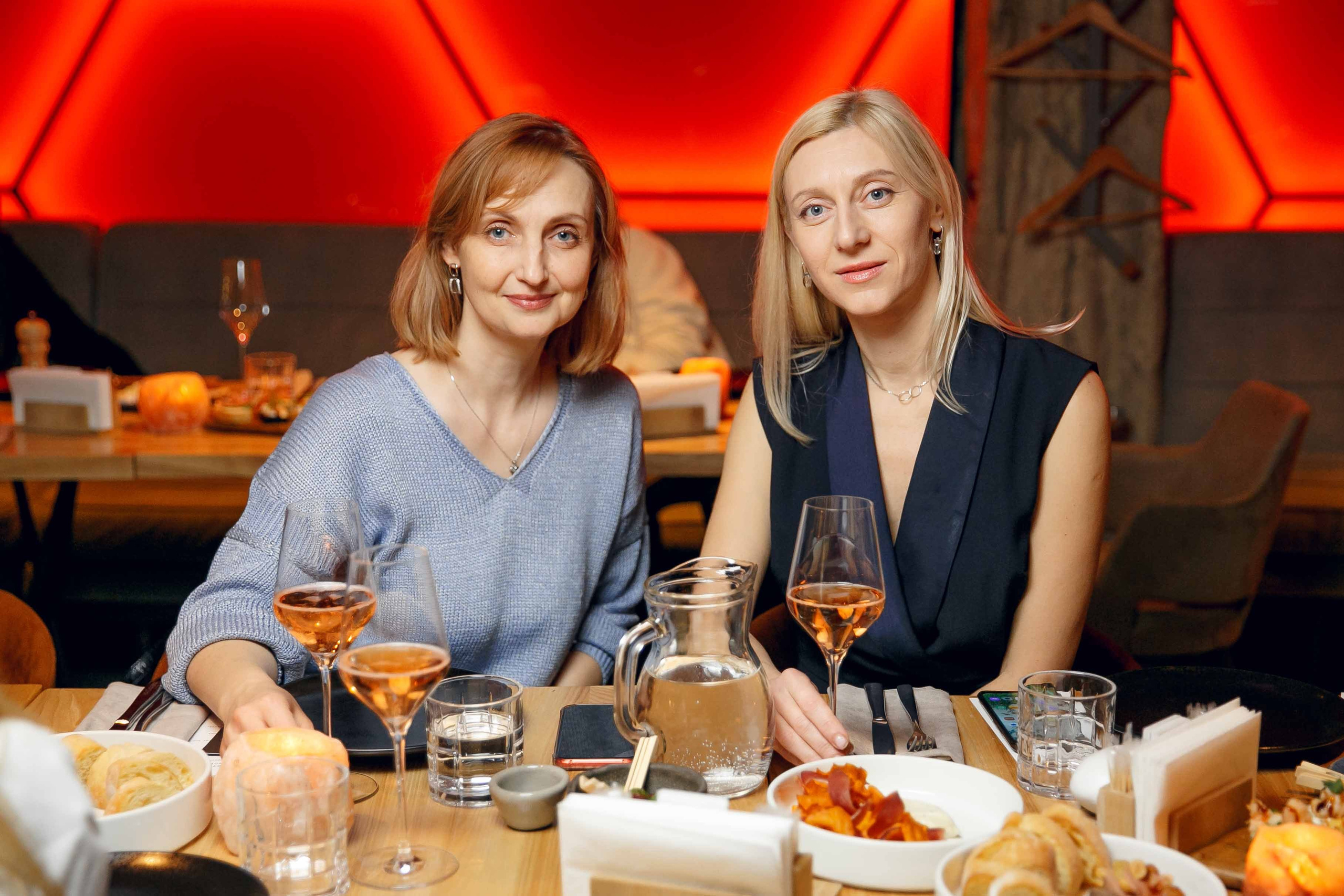 Винный вечер в «Сказке». Ваш репортажный фотограф Артемий Антонов