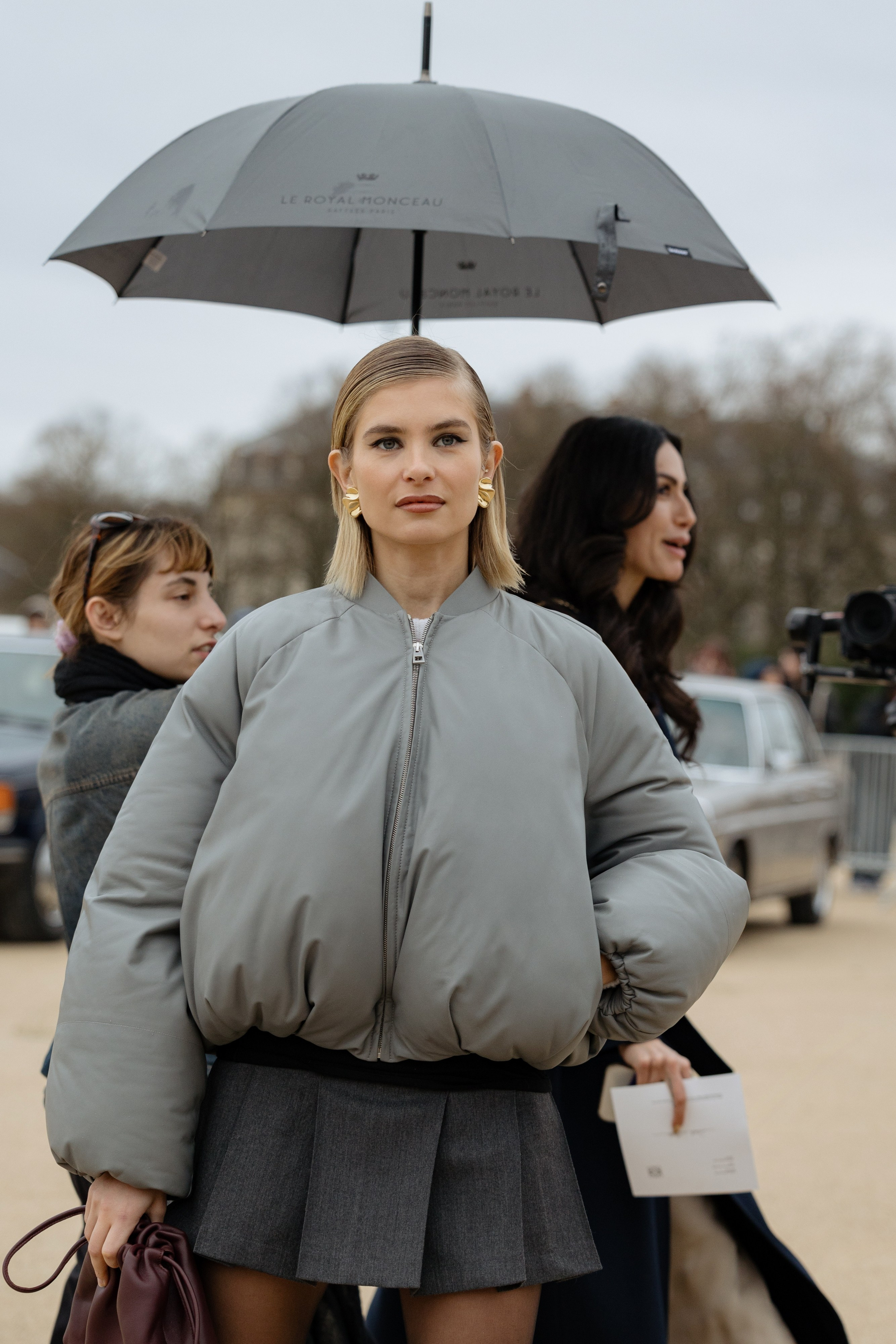 LOEWE PFW WOMENSWEAR FALL-WINTER 24/25. Photographer in Milan Ivan Goncharov