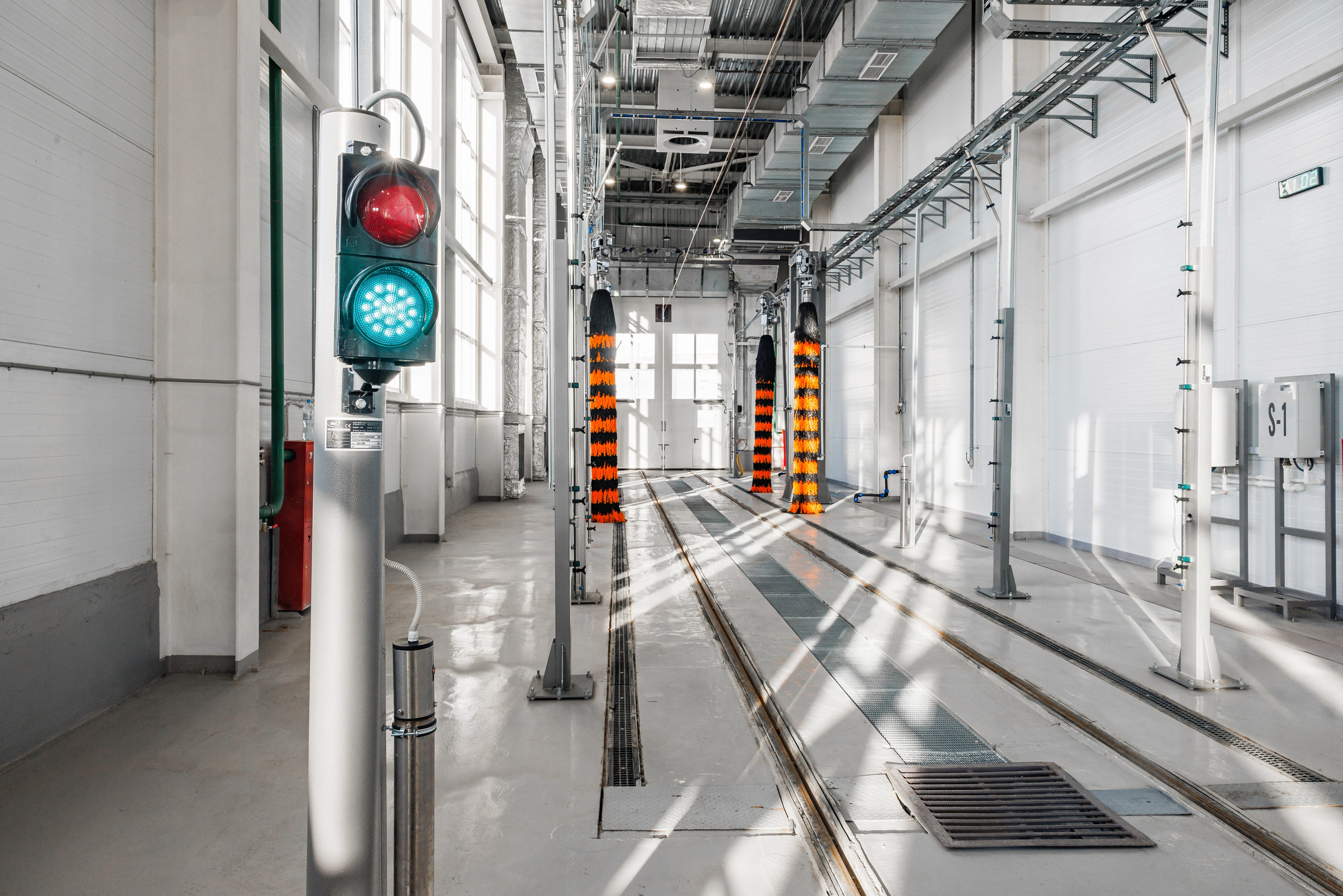 Трамвайное депо. Фотограф Виталий Хайлов, Екатеринбург