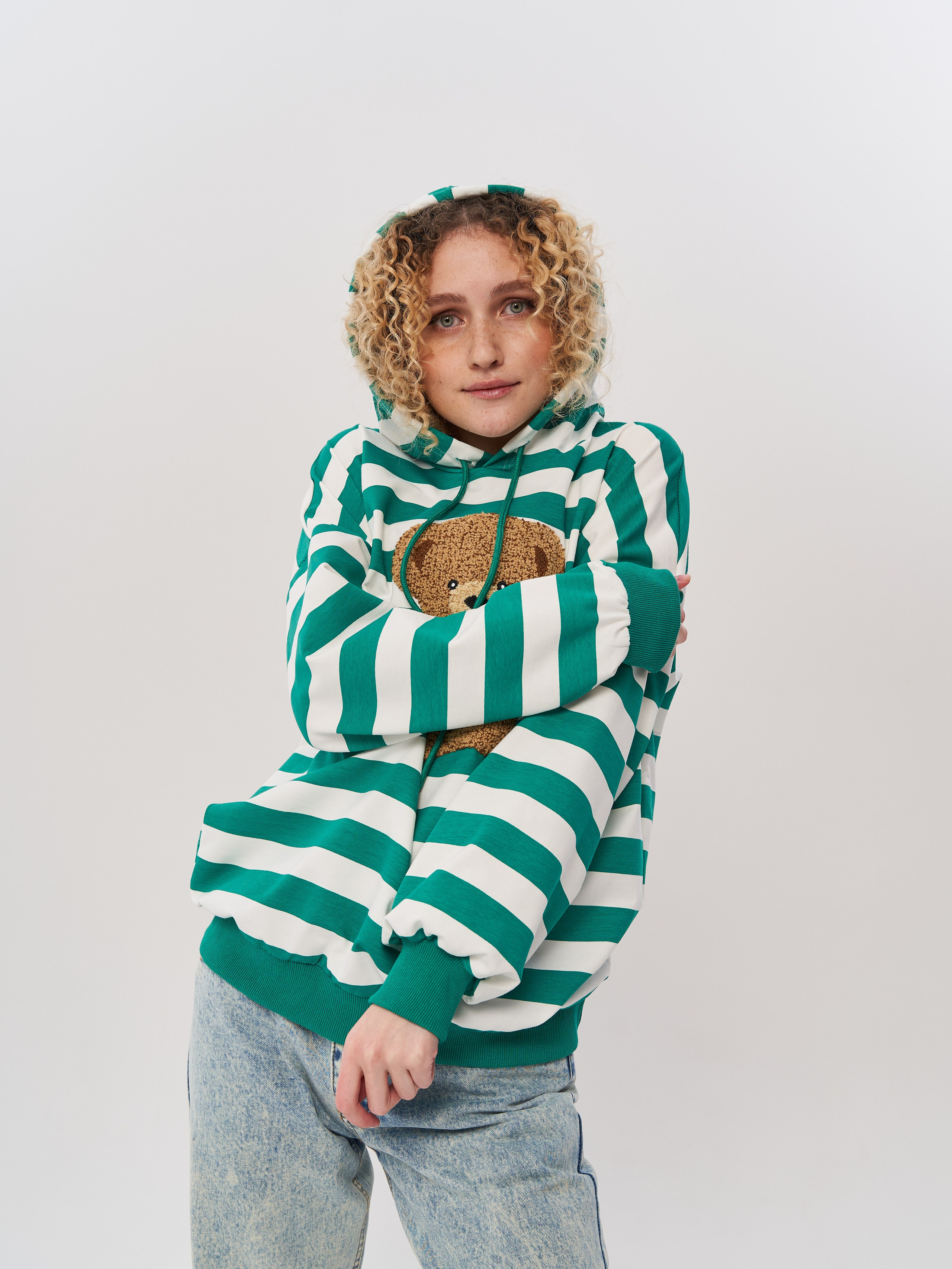 Худи. Фотограф для маркетплейсов в Москве