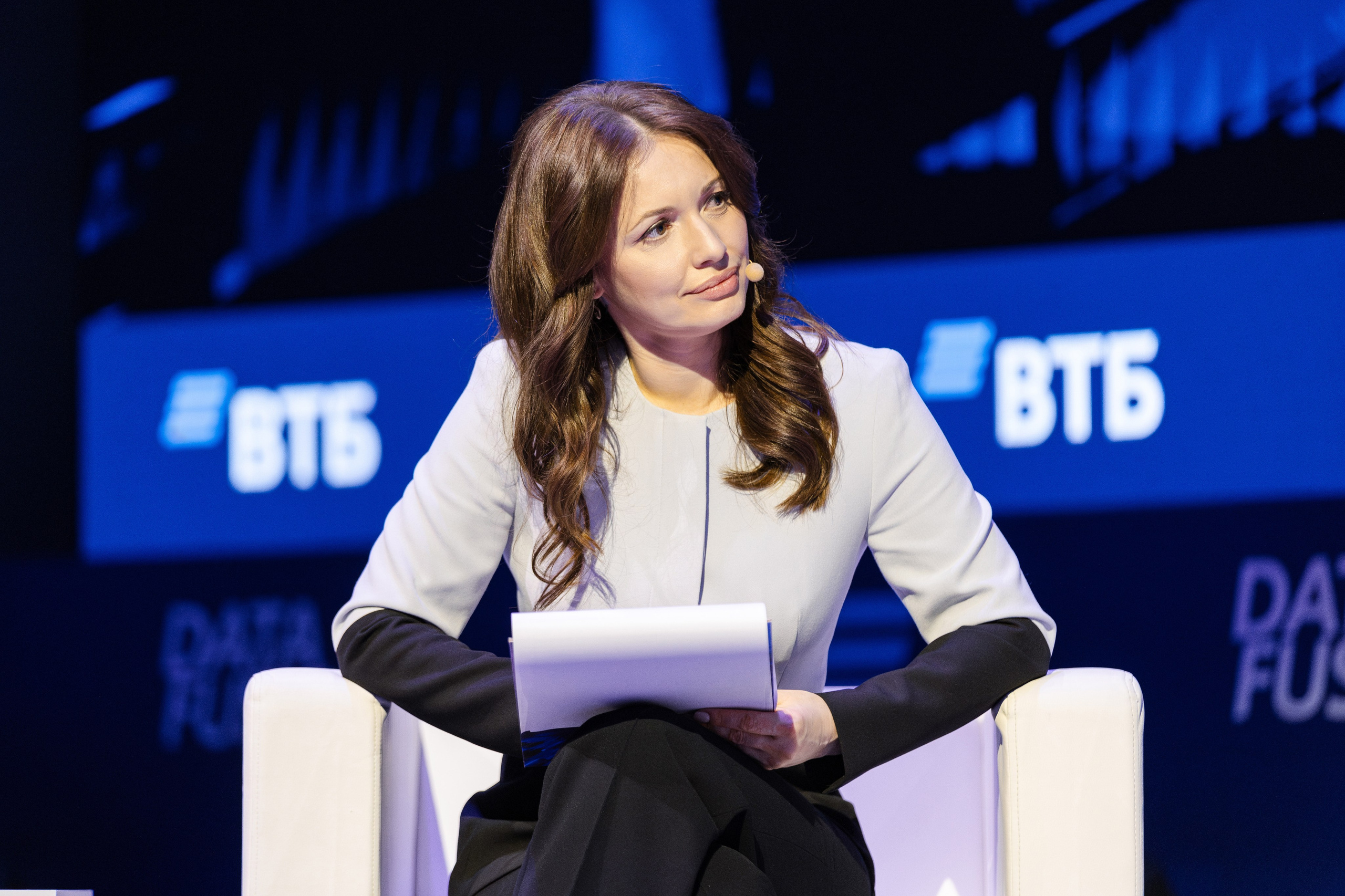 Data Fusion. Свадебный репортажный фотограф в Москве