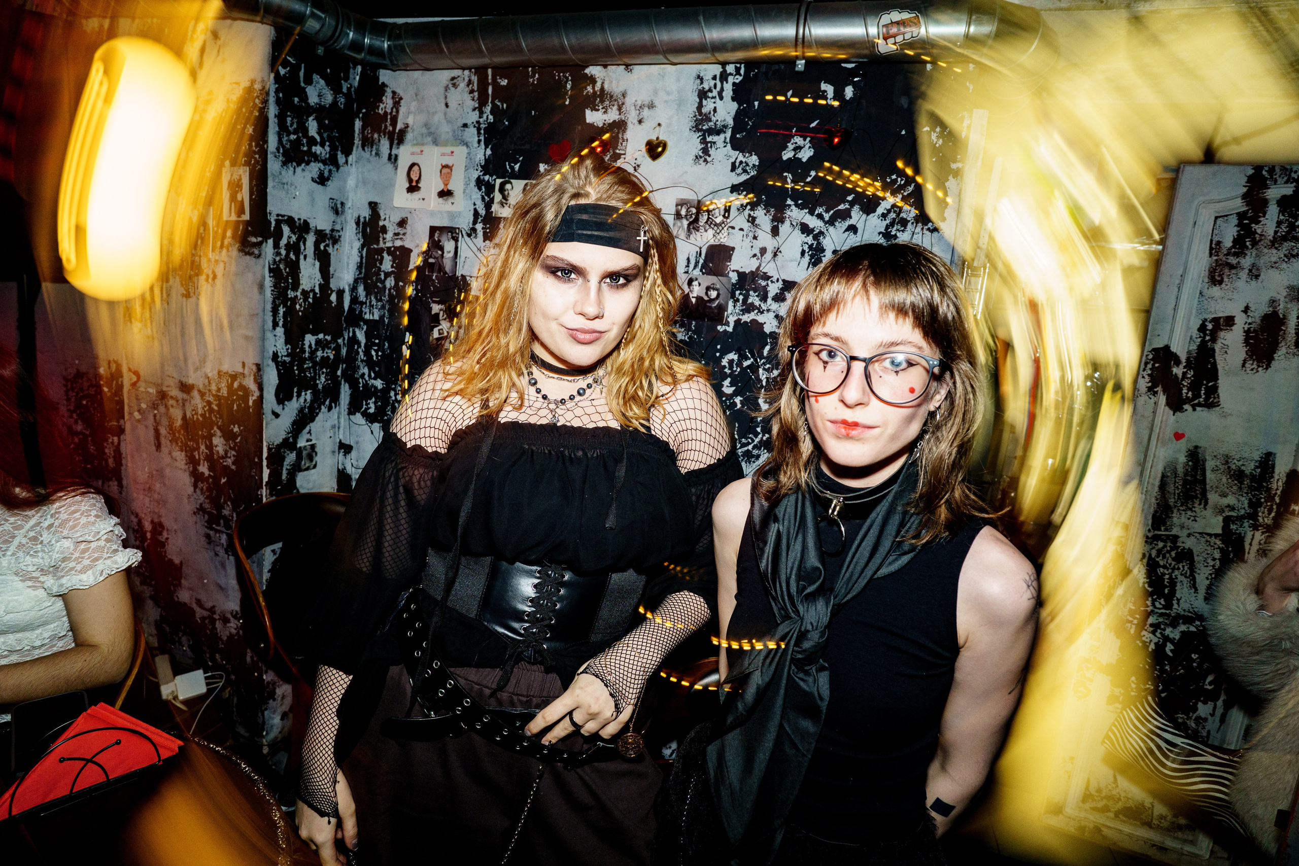 Halloween party. Бар разбитых сердец. Концертный и репортажный фотограф в Санкт-Петербурге Слава Пахомов