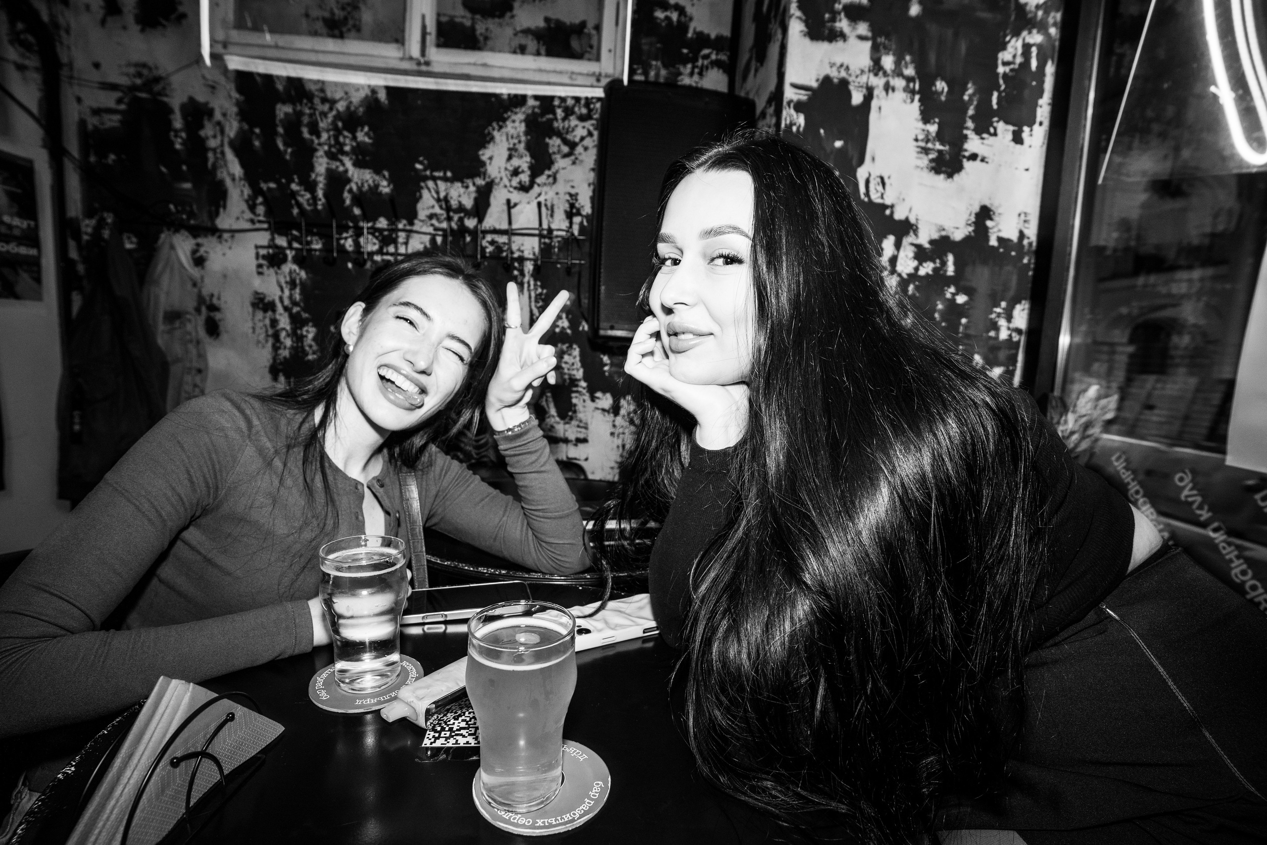 Из Сибири с любовью. Бар разбитых сердец. Концертный и репортажный фотограф в Санкт-Петербурге Слава Пахомов