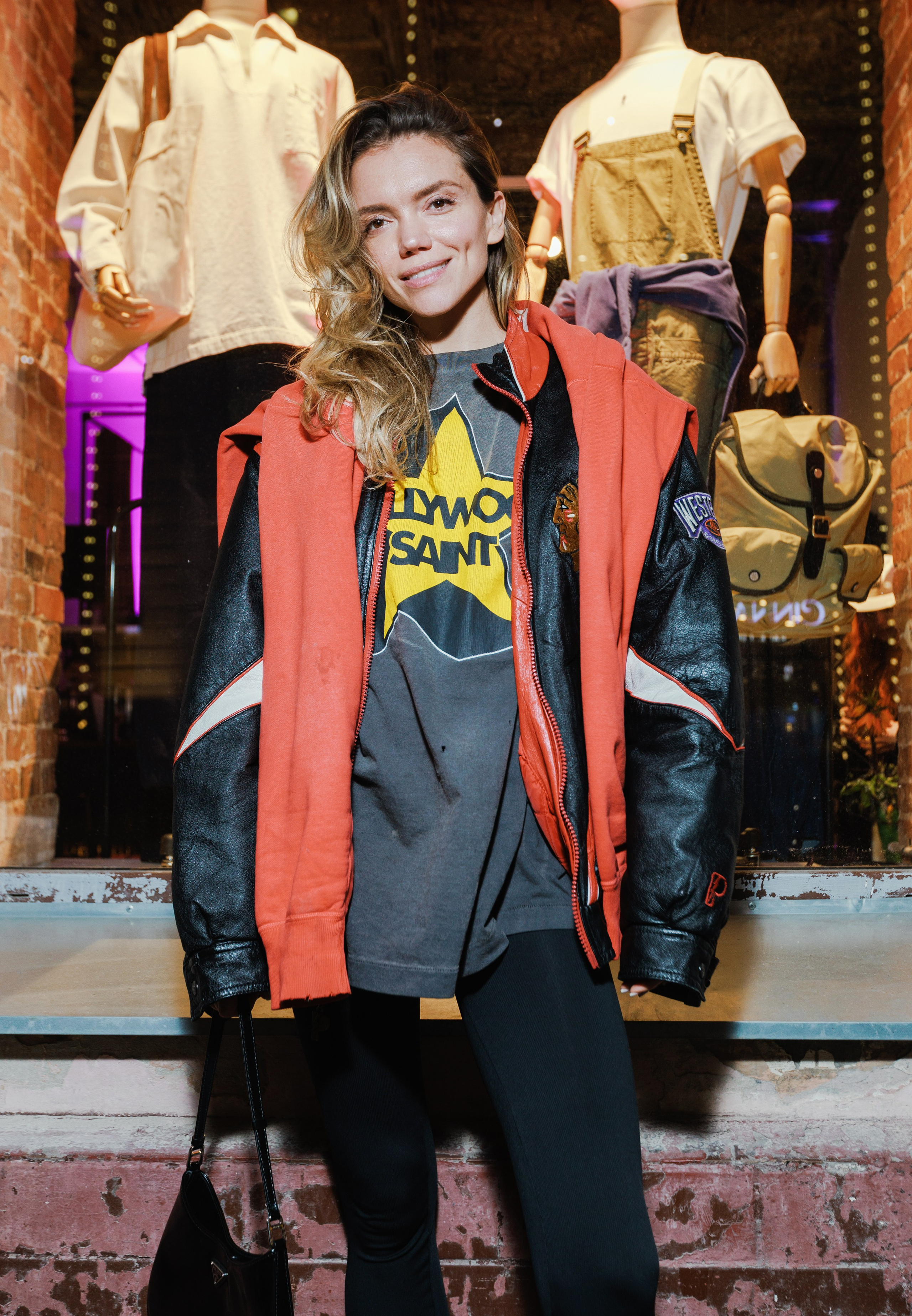 Открытие ≪Олово≫. Портретный и ивент-фотограф в Москве