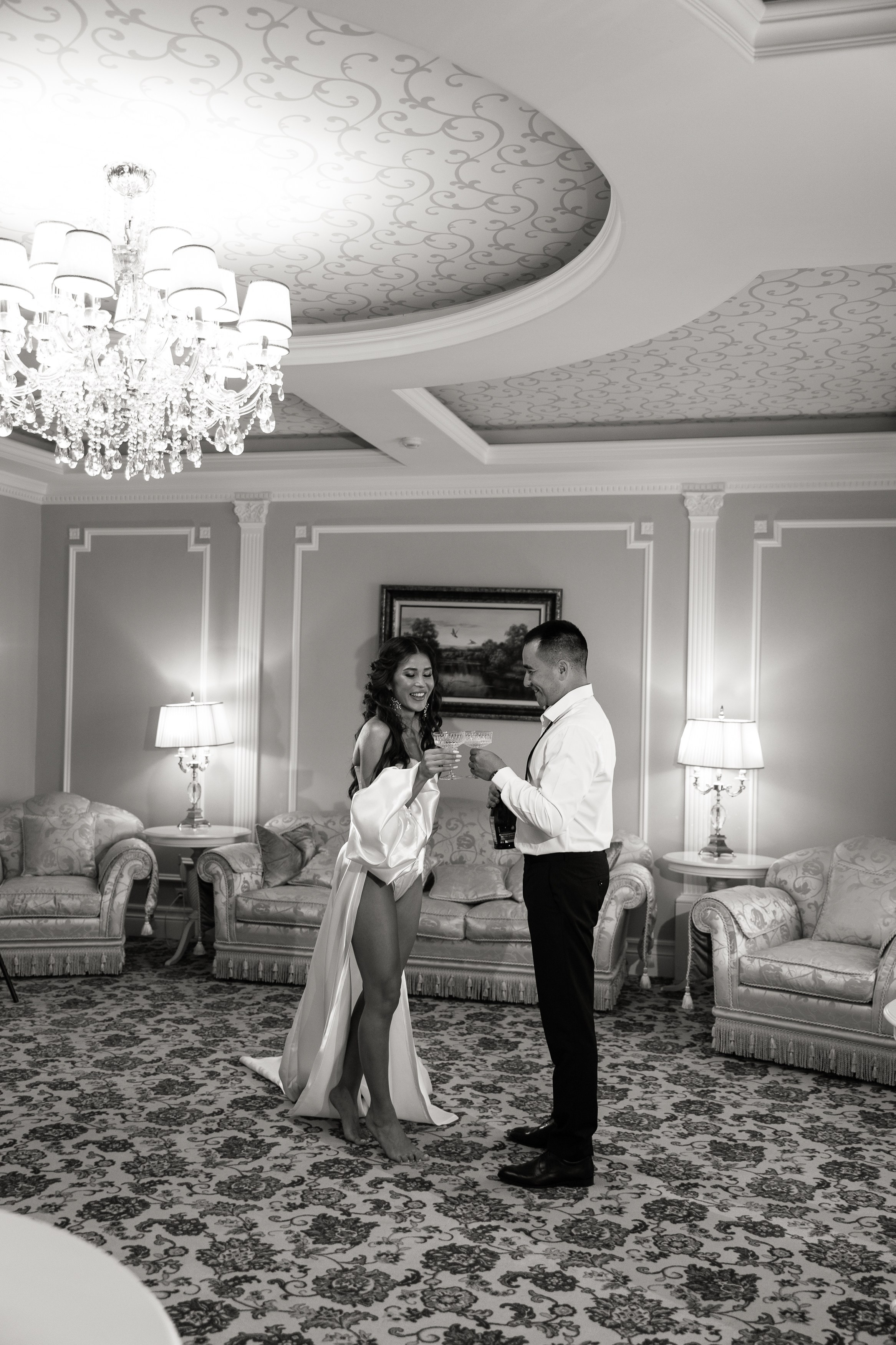 Свадебный фотограф Уфа — Руслан ГабдлисламовЖивые эмоции, красивые кадры, воспоминания на всю жизнь.Работаю по всей Республике Башкортоста. Свадебный фотограф Уфа Руслан Габдлисламов