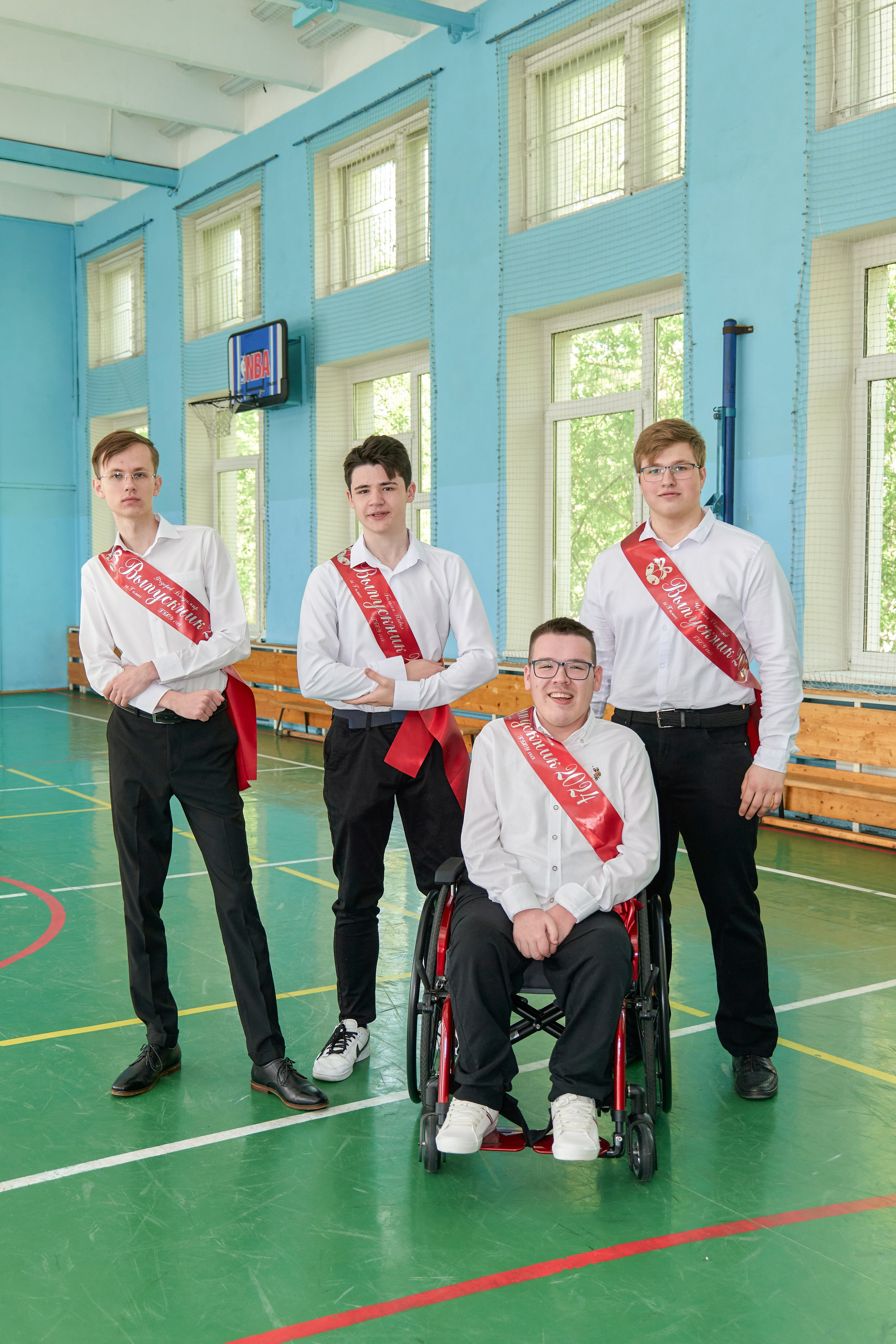 Последний звонок школа 1413. Детский и семейный фотограф г. Москва Оксана Катаджи