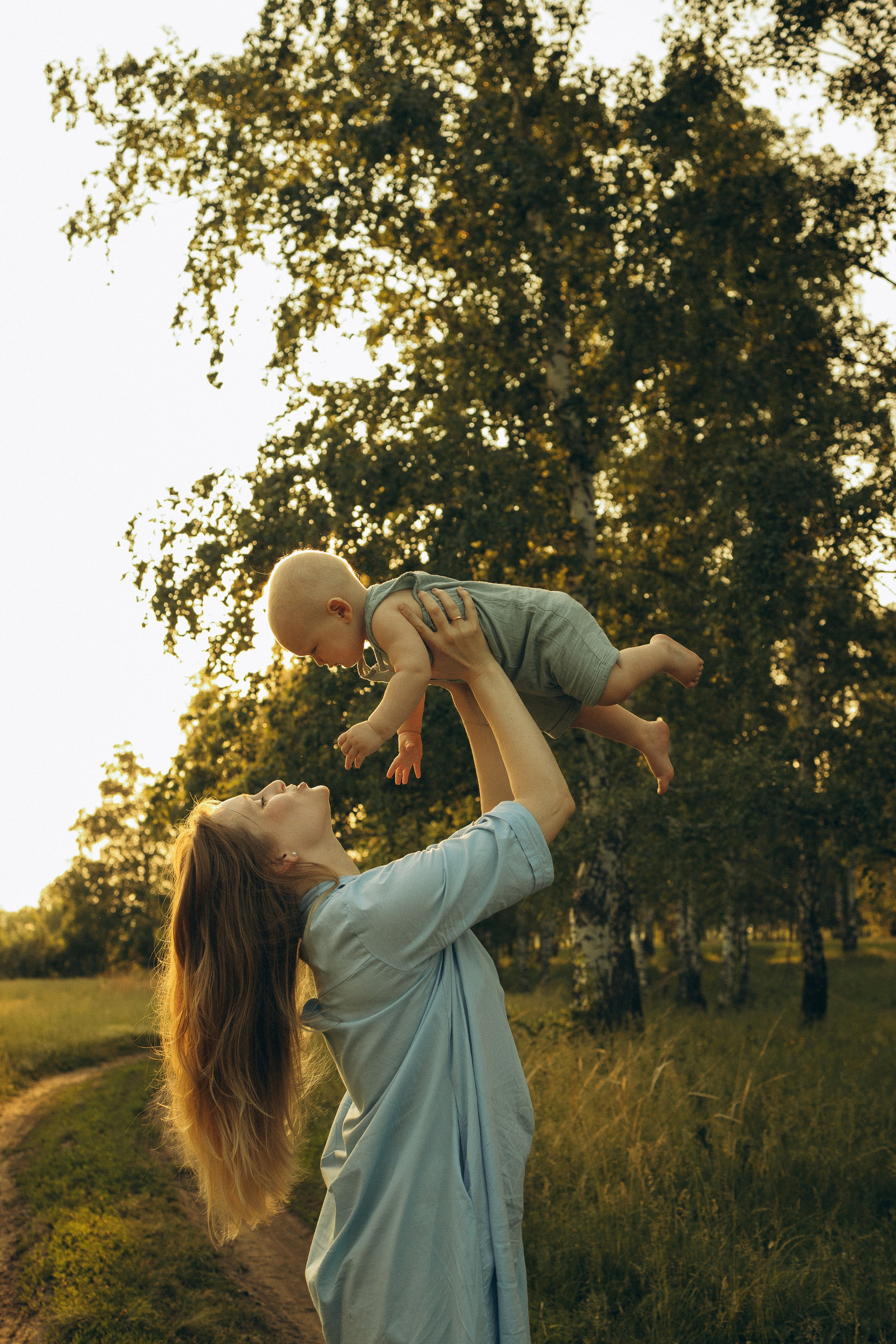 На природе. Семейный фотограф Новосибирск Фотограф на выписку Новосибирск