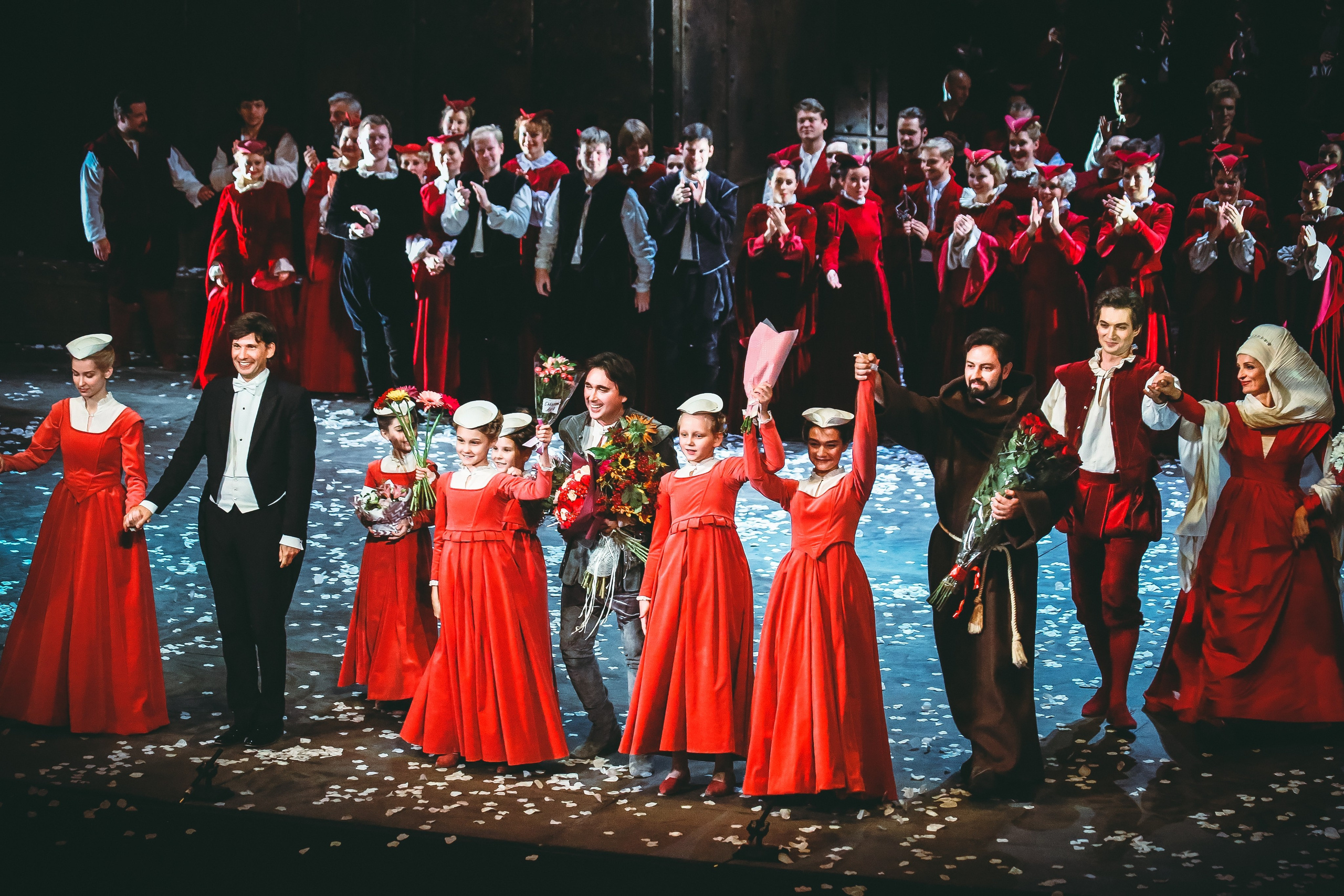 «Ромео и Джульетта» Гуно в Новой опере. Дарья Письменюк / Darya Leitstern — фотограф, музыкант, журналист, путешественник