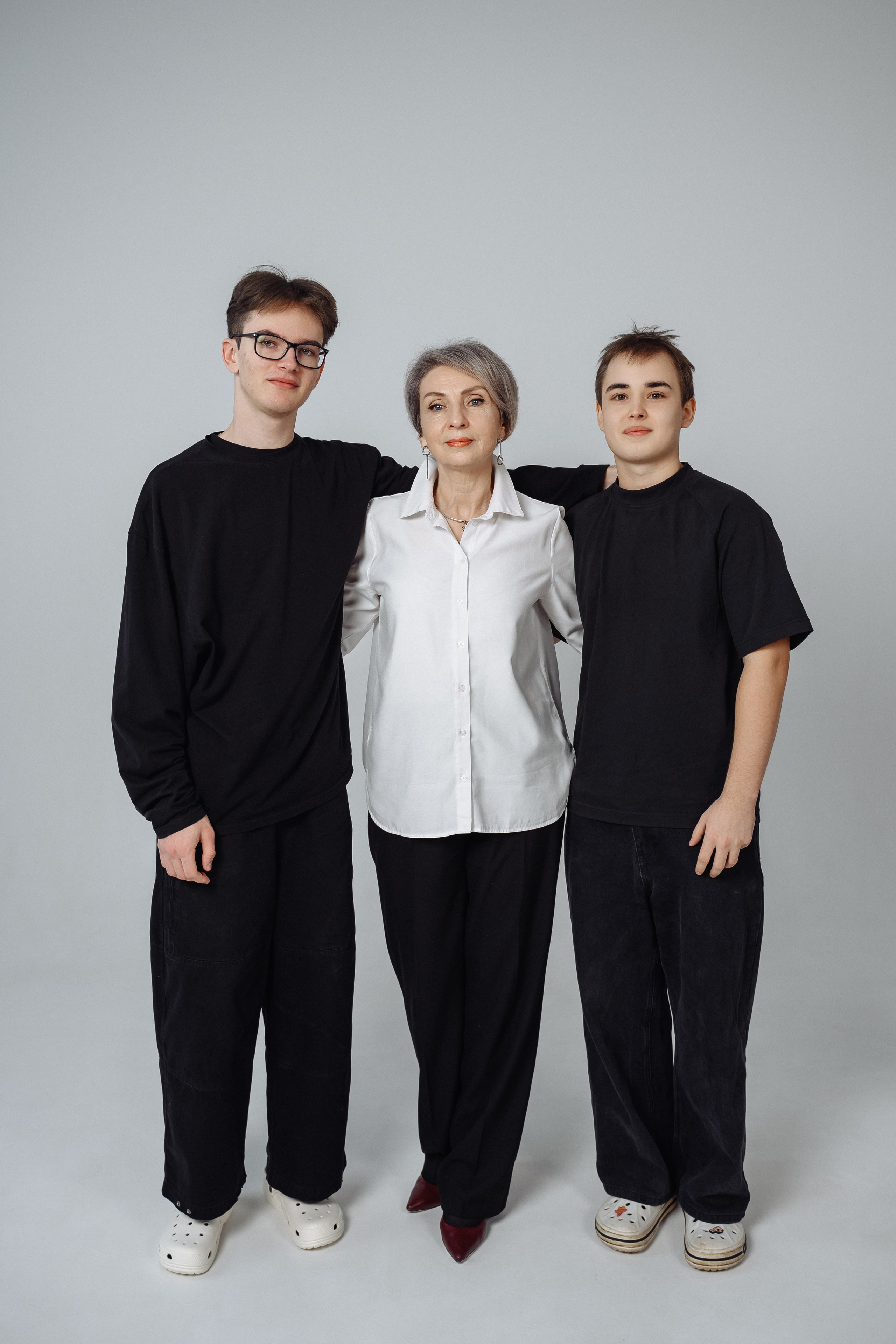 ВЫПУСКНИКИ 11 КЛАСС. МАРГАРИТА КУДРЯШОВА СВАДЕБНЫЙ И СЕМЕЙНЫЙ ФОТОГРАФ ТВЕРЬ МОСКВА