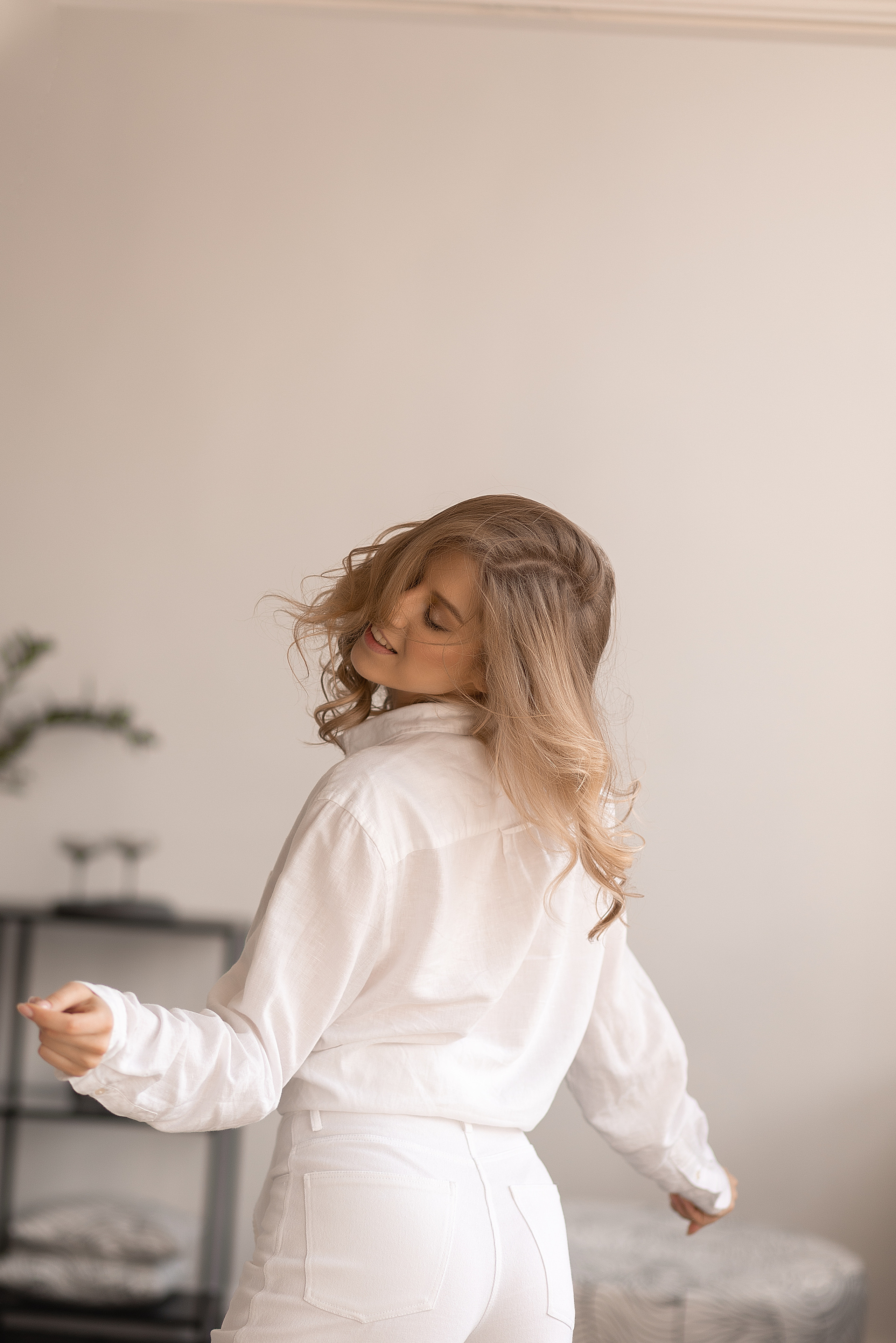 Яна студия White Garden. Женский фотограф в Екатеринбурге Марина Логинова