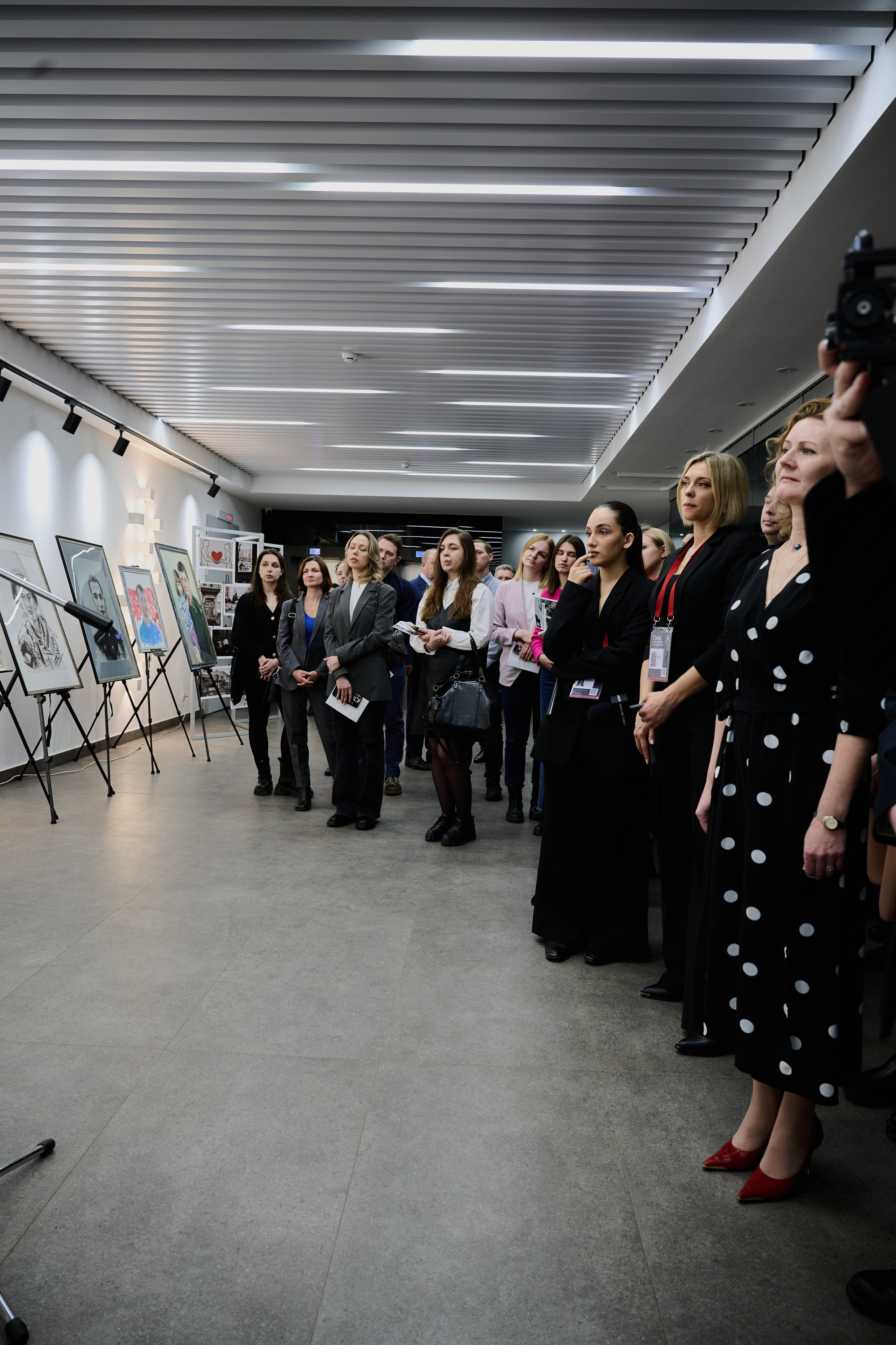 Фотовыставка «Территории» в Росгеолфонде. Фотограф Роман Адлер