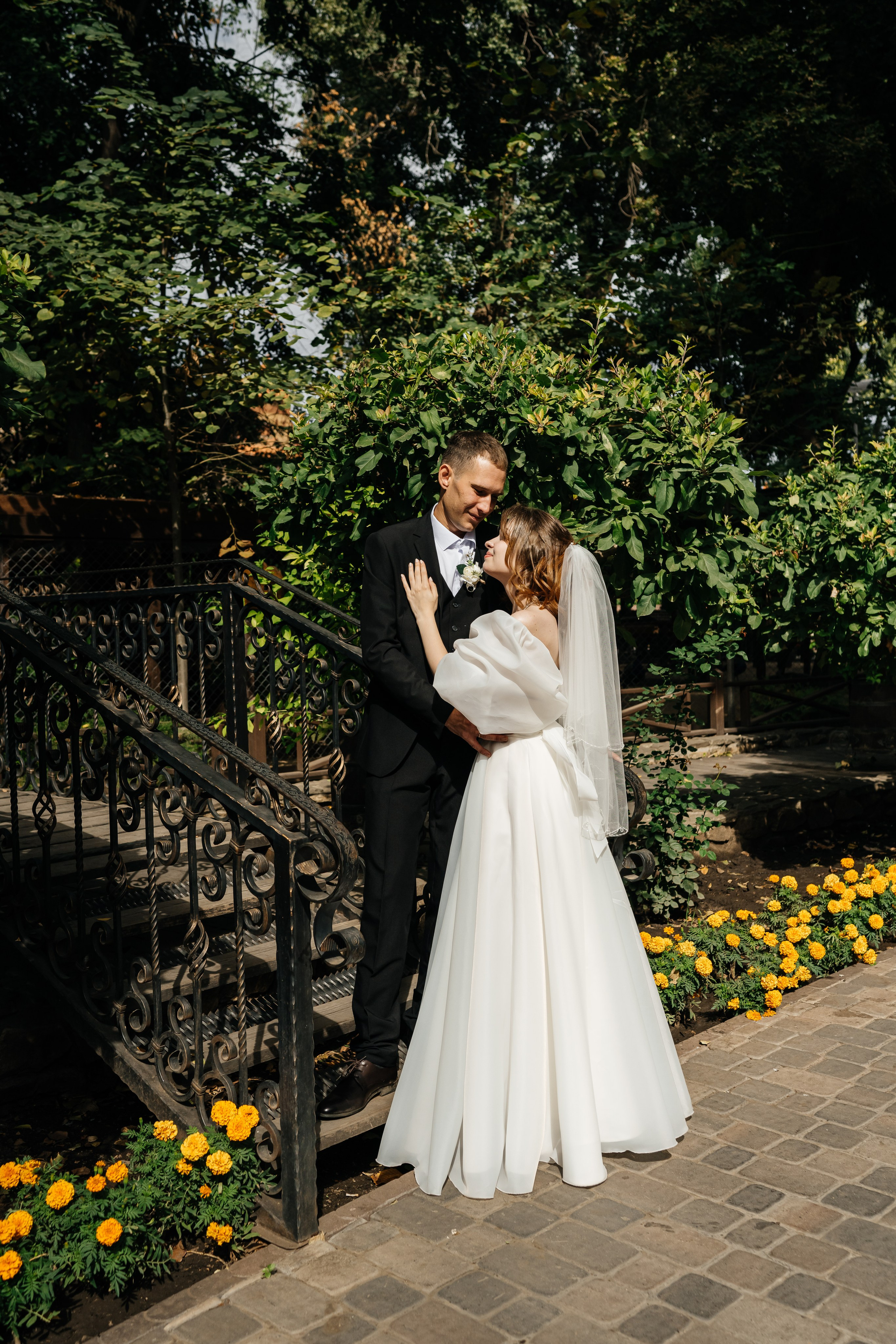 Свадебная прогулка в парке Лога. Фотограф в Каменске-Шахтинском Ольга Сагал