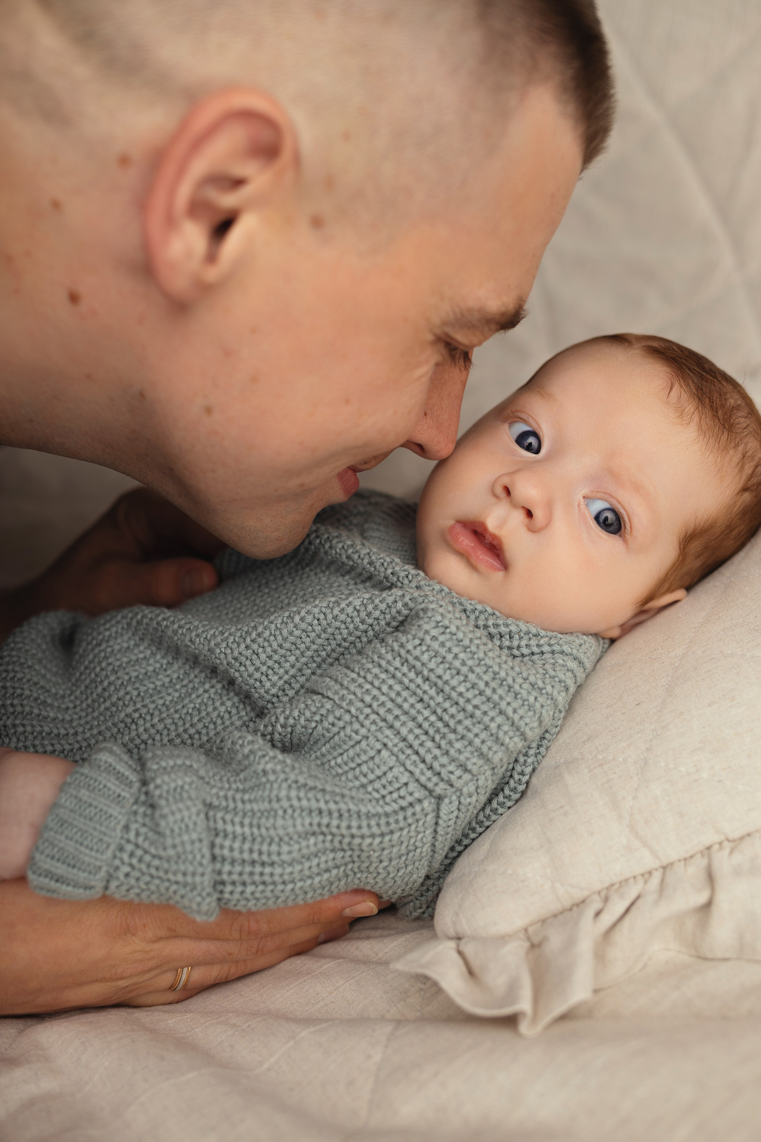 Newborn съемка в стиле Лайф. Фотограф новорожденных малышей в Омске и Омской области Эльвира Камаева