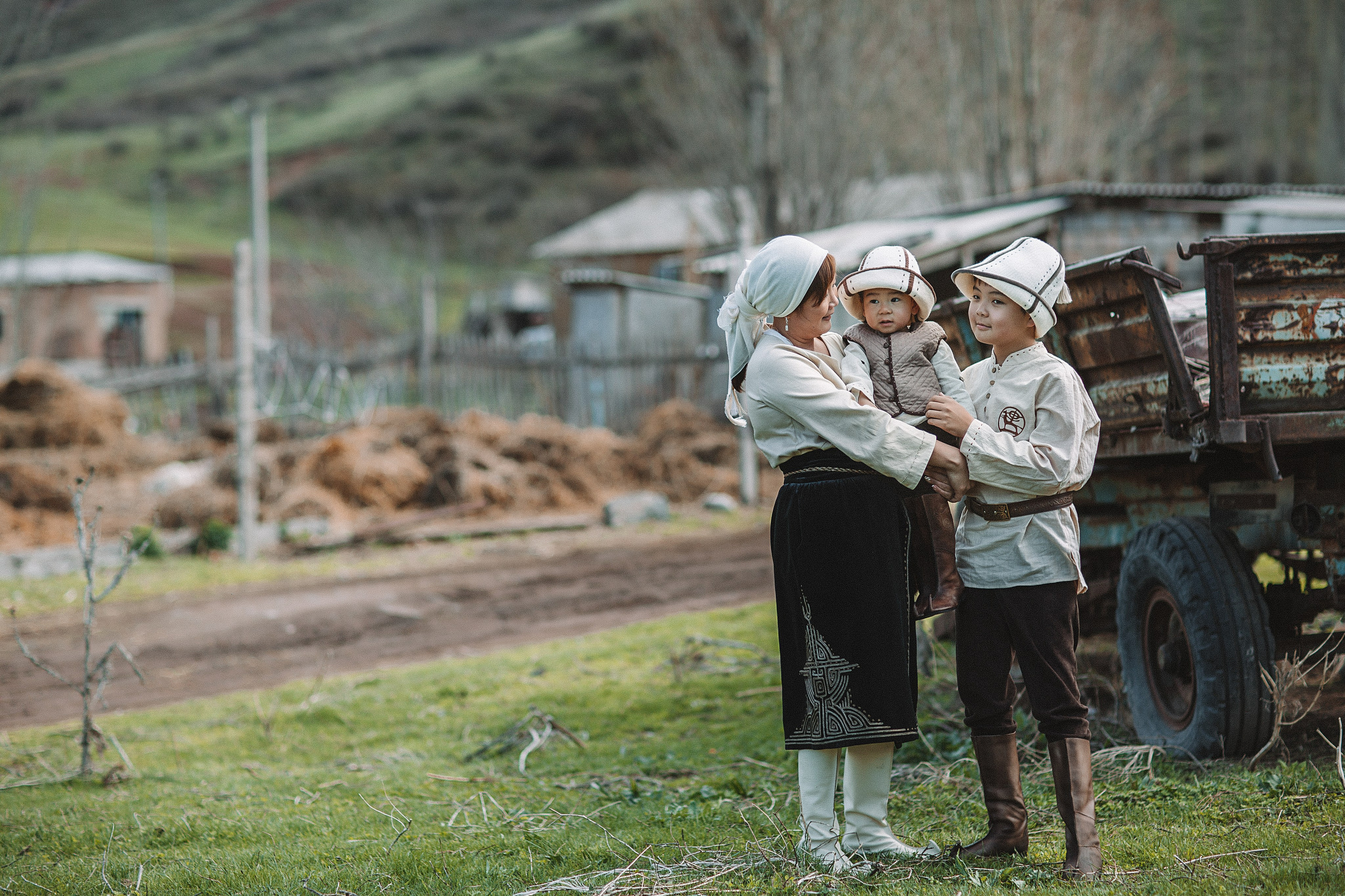 Семейная фотосессия в горах. Свадебный и семейный фотограф/видеограф в Краснодаре Наталья Осинская