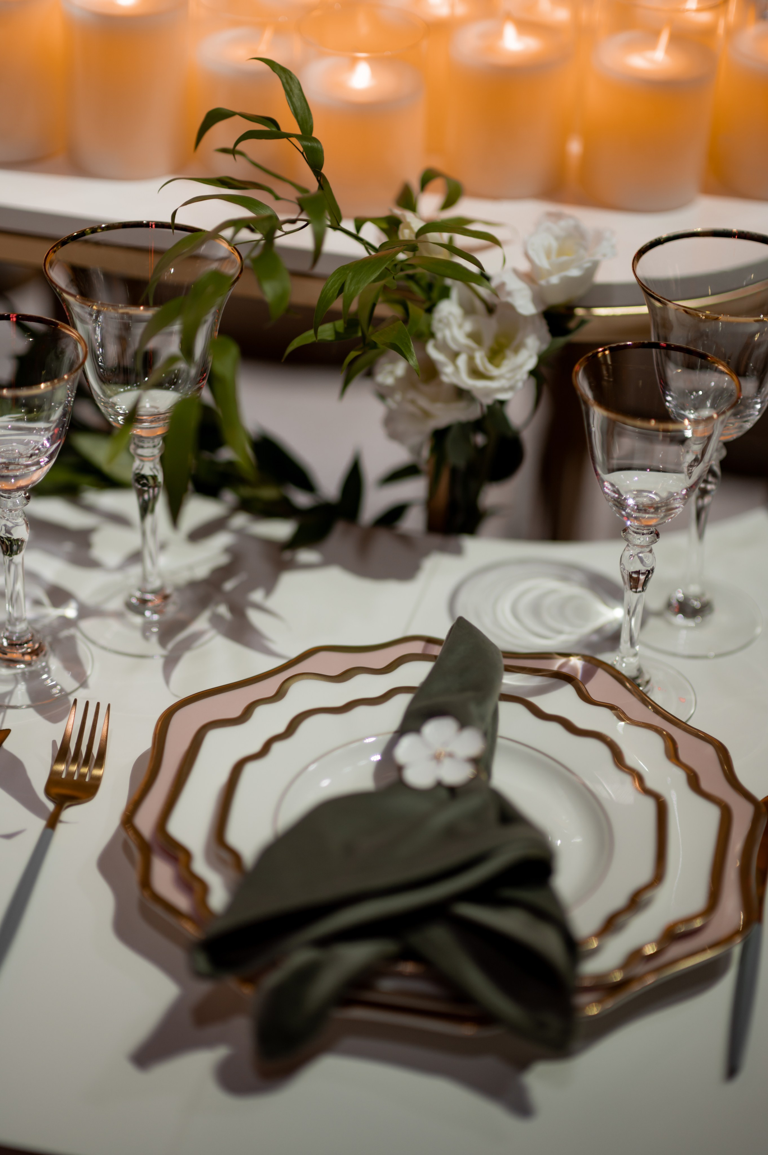 D & M. Свадебный и семейный фотограф в Москве и Европе Евгения Амелина