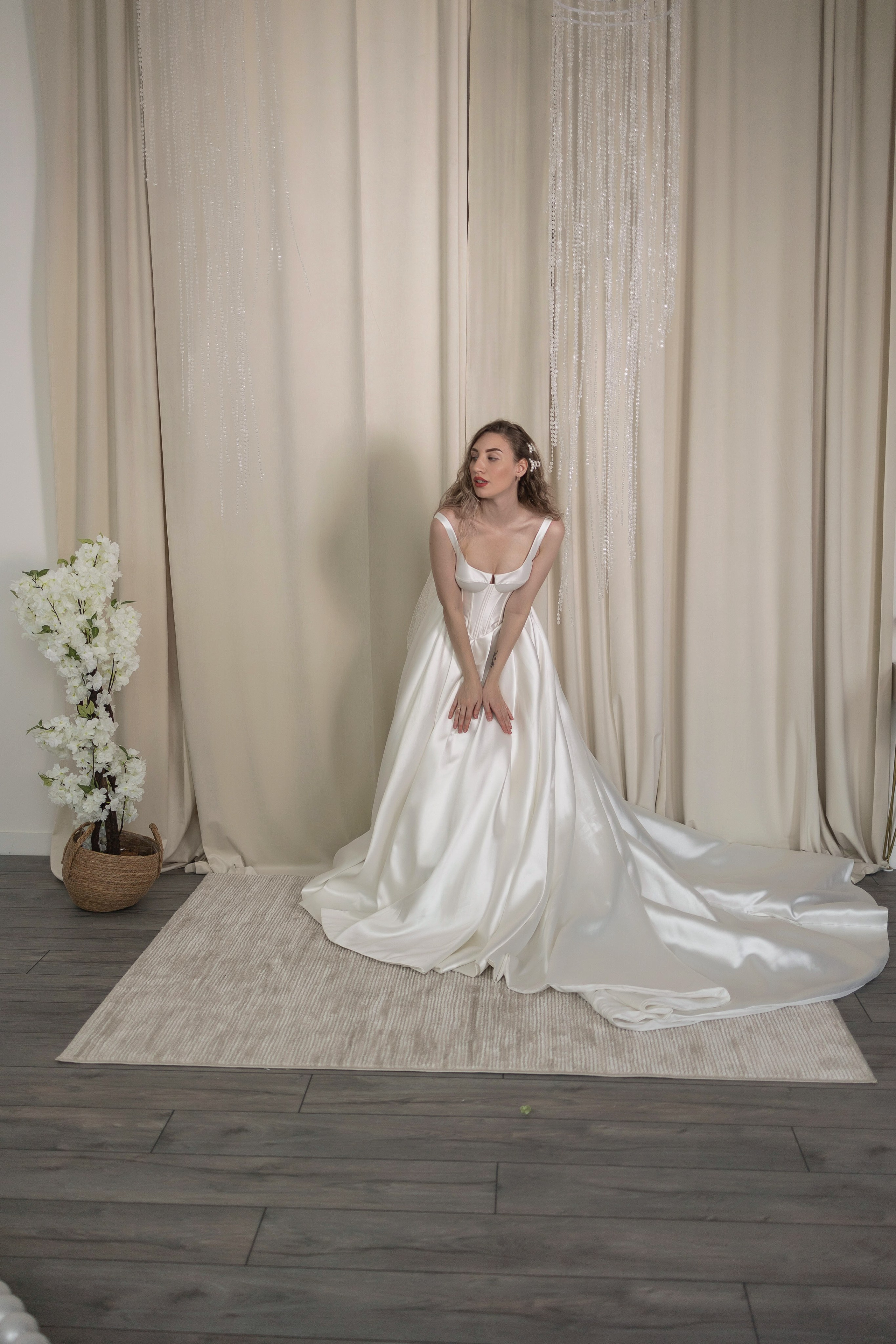 Ваши фотографии. Интерьерная фотостудия Background в Омске