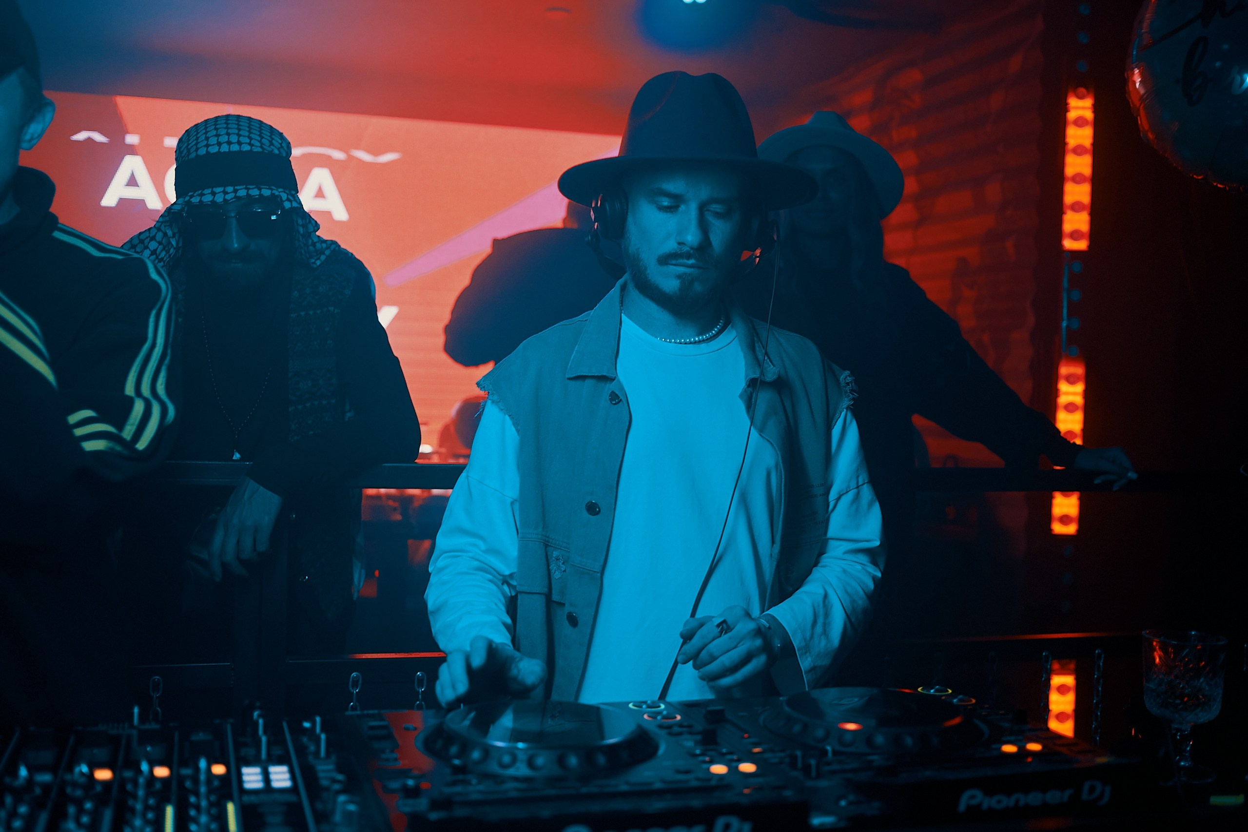 МИКС afterparty. Фотограф и Видеограф в Москве. Олег Корушев