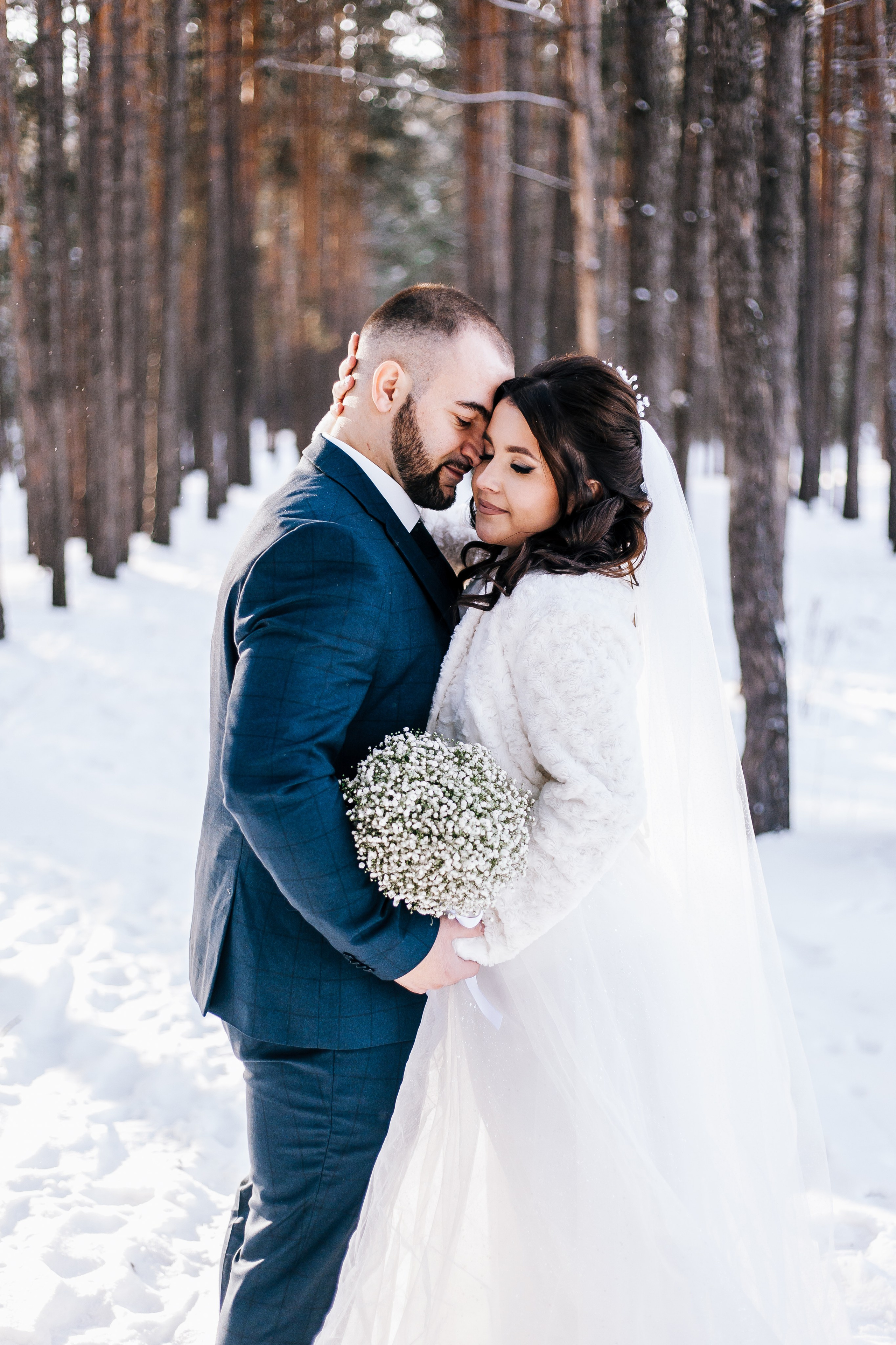 Артур и Дарья 10.12.2022. Фотосъёмка в Барнауле. Свадебный фотограф