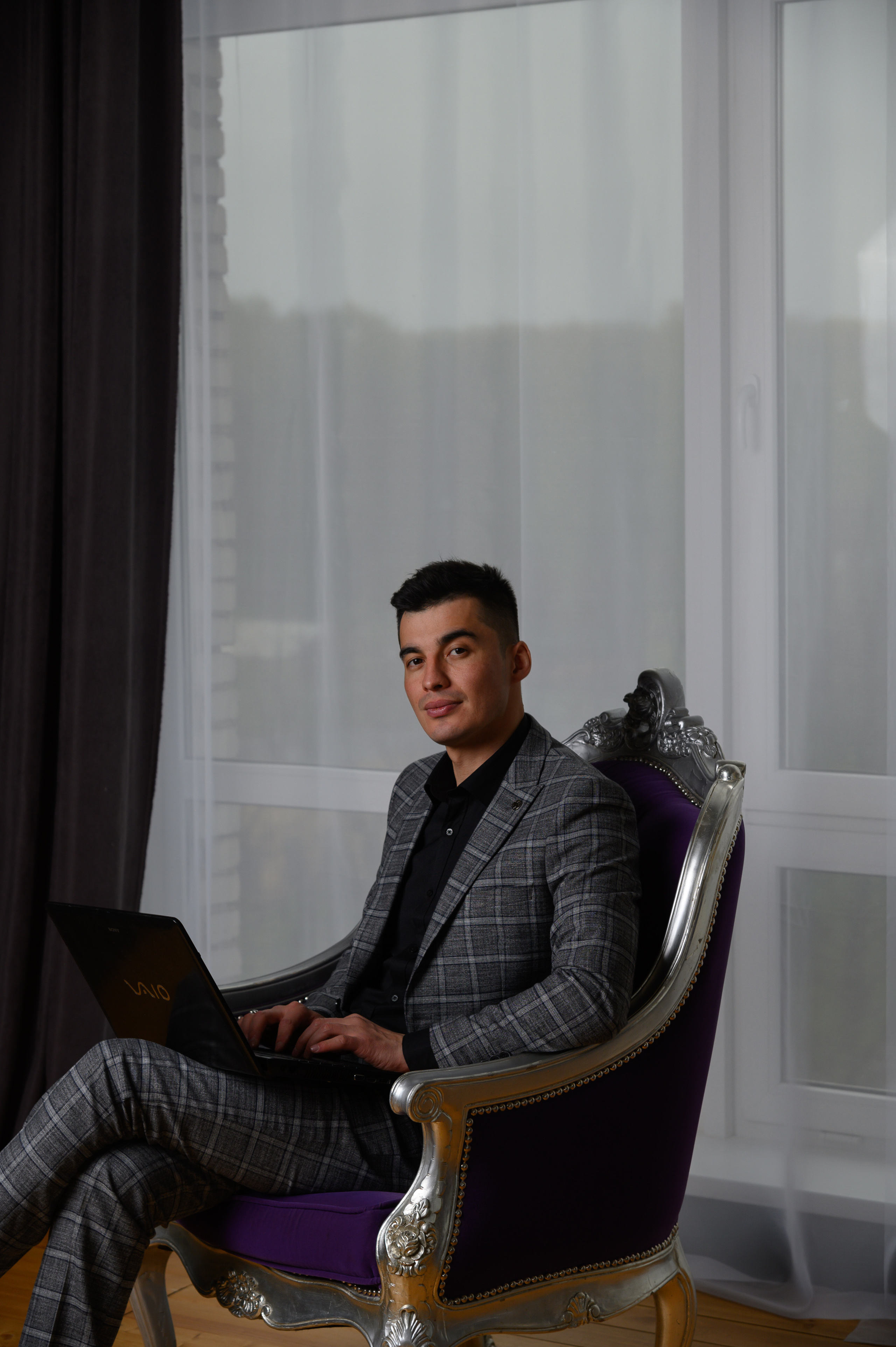 Бизнес портрет. Портретный, семейный, свадебный фотограф. Бизнес, контент съёмка. Тула