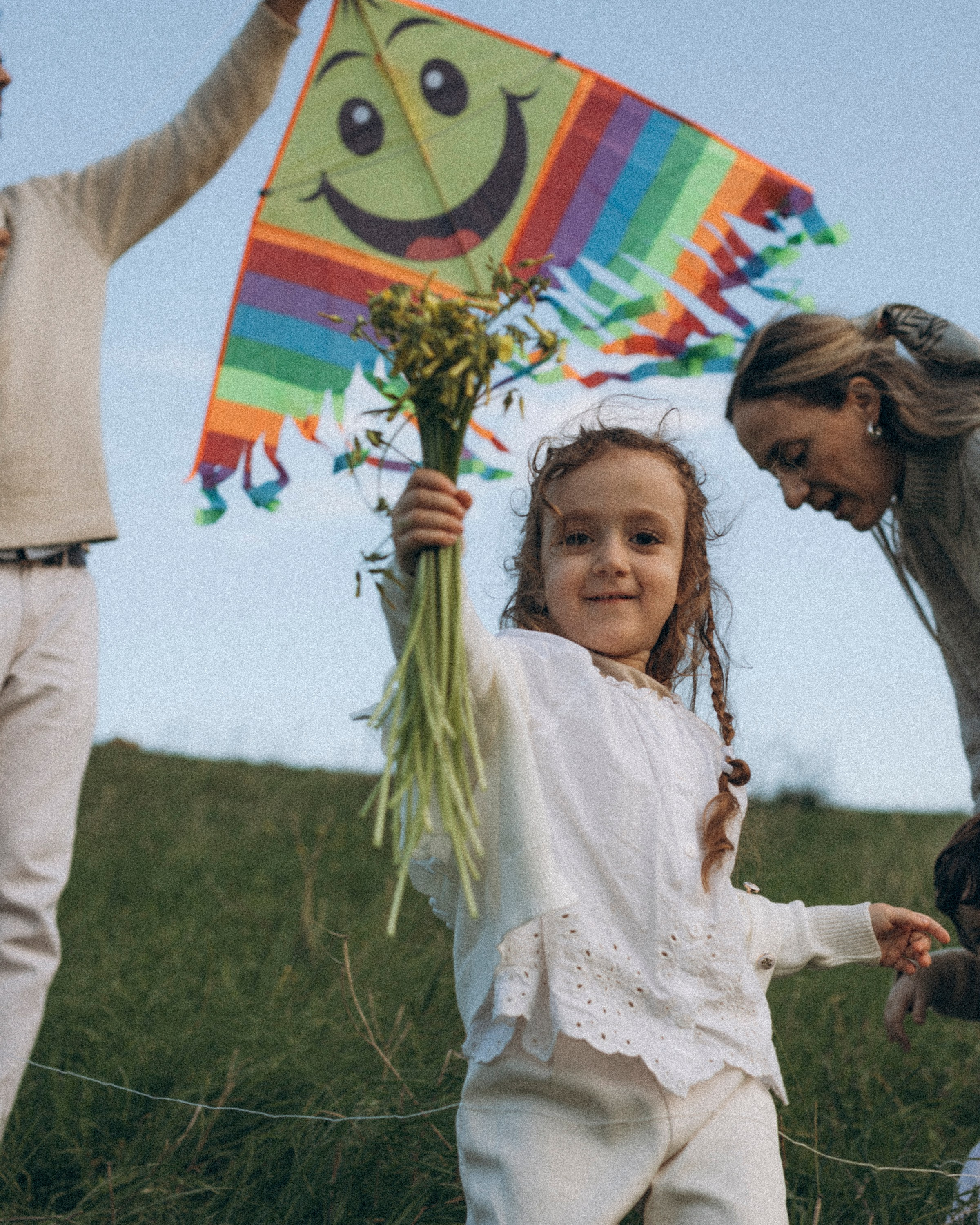 Family day — pizza and kite adventures. Katerina Nord | Wedding and Couple Photographer in Germany and Europe