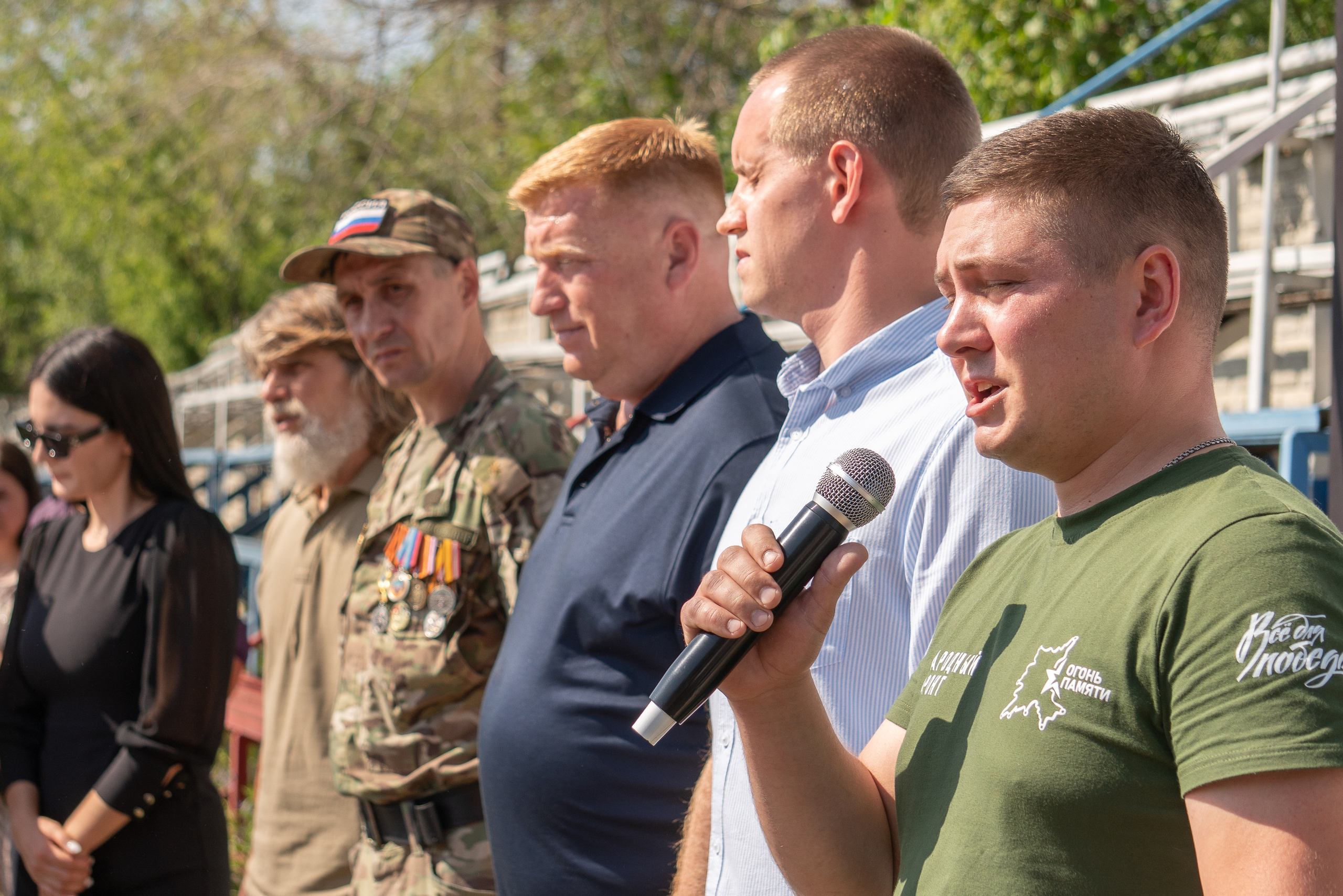Организаторы и спонсоры мероприятия для молодежи, развитие спорта ЛНР,  напутственная речь конкурсантам, кск Луганск, кубок дружбы регионов по конкуру в Луганске