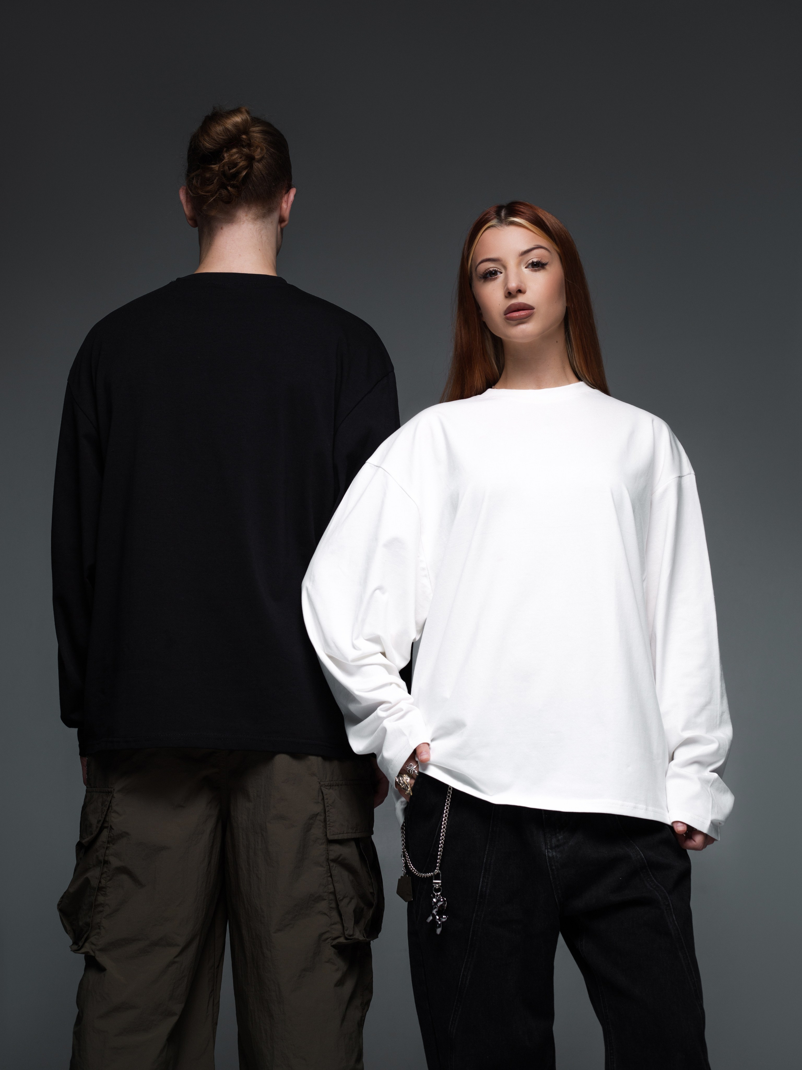 КАТАЛОГ | серый фон. RUNA production — стильные съемки для брендов