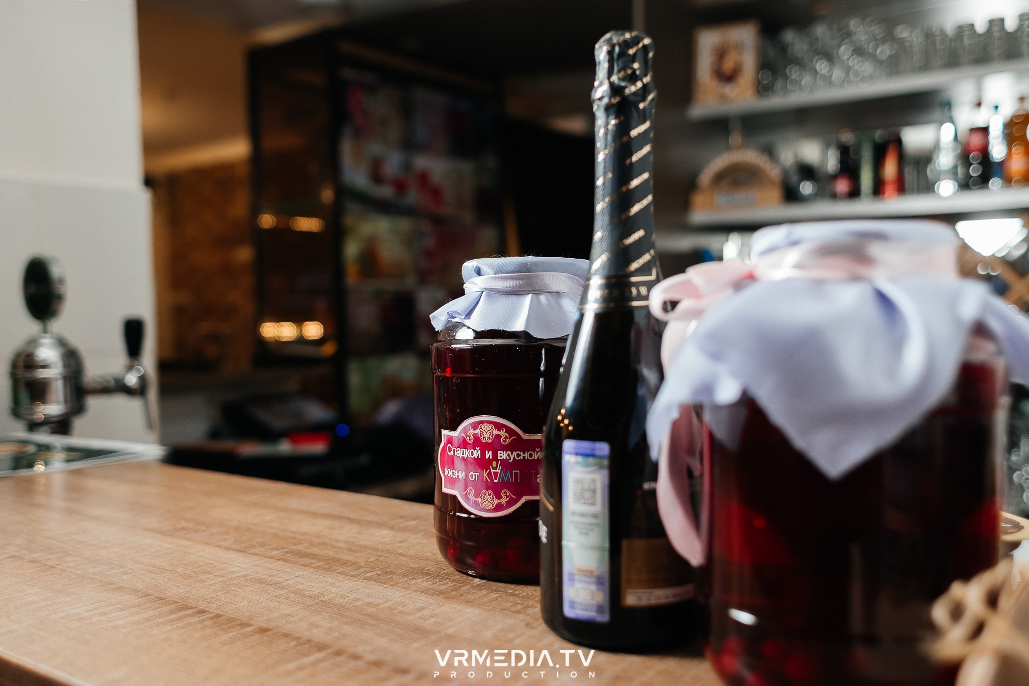 8 марта в кафе «кАмпот»