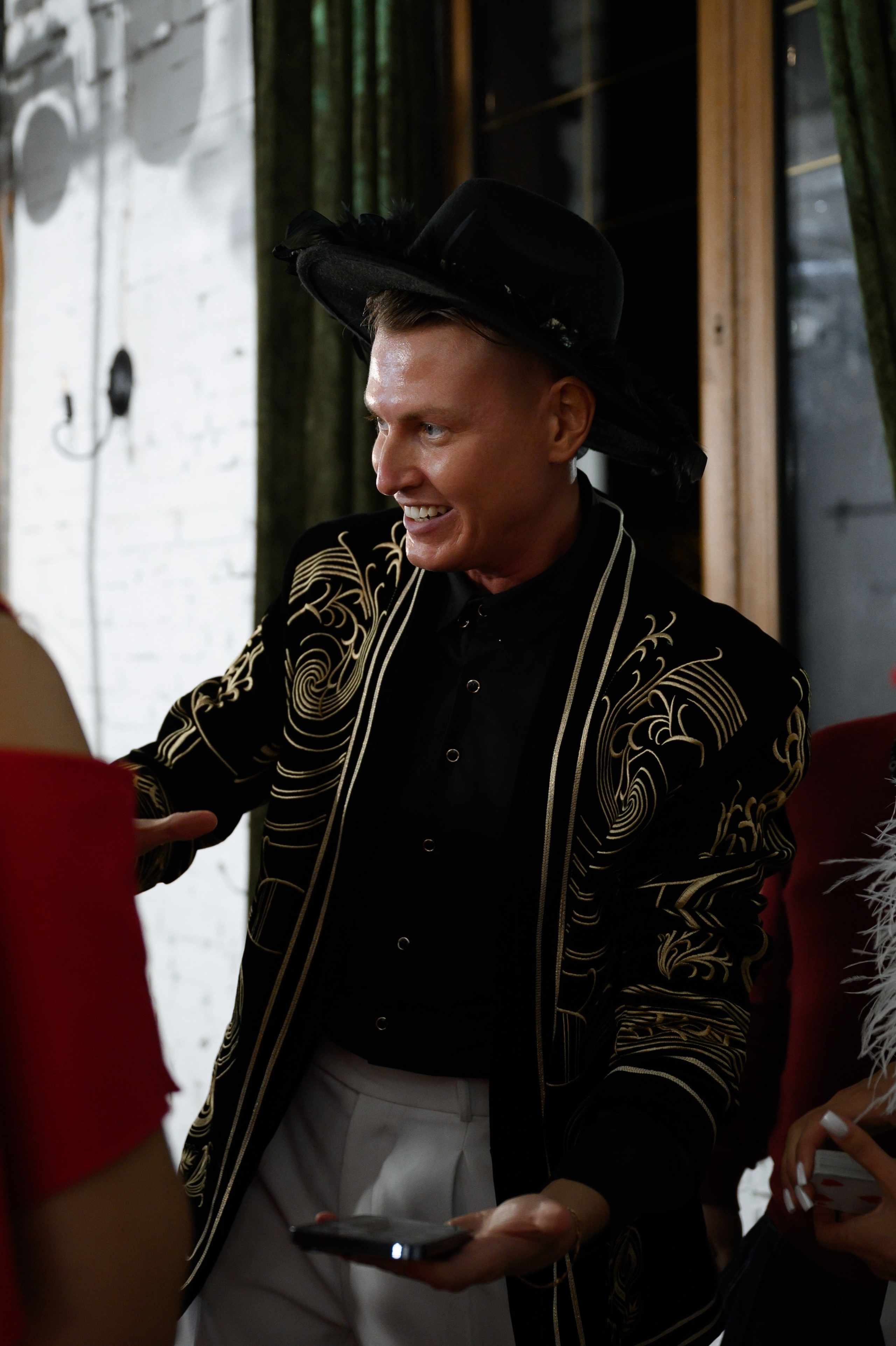 12.11.2024. RETOUCH-HOUSE