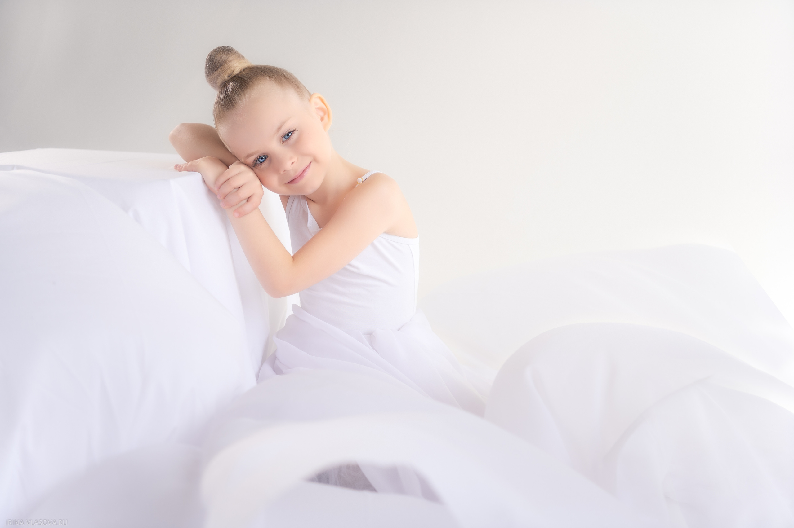 Девичий портрет маленькие артисты (дети 4-8 лет). Спортивный и портретный фотограф